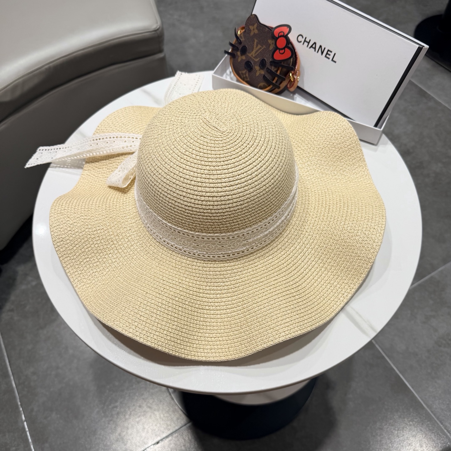 CHANEL香奈儿2026新款草帽 夏天海边首选～新款材质编织而成～质感满分💯