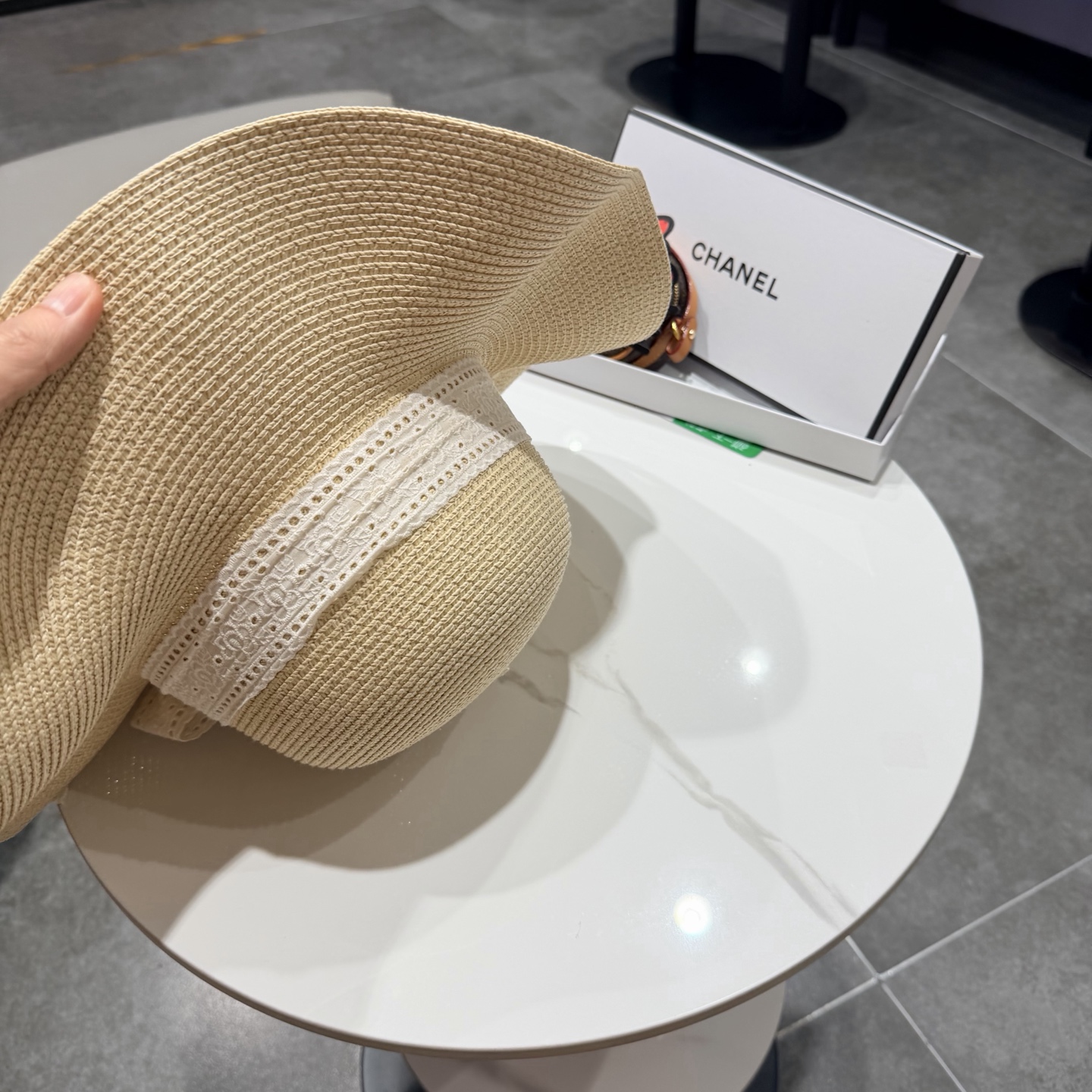 CHANEL香奈儿2026新款草帽 夏天海边首选～新款材质编织而成～质感满分💯