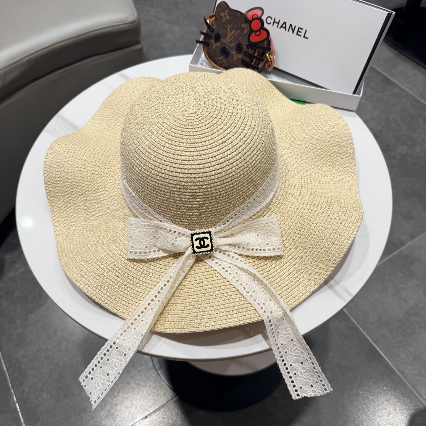 CHANEL香奈儿2026新款草帽 夏天海边首选～新款材质编织而成～质感满分💯