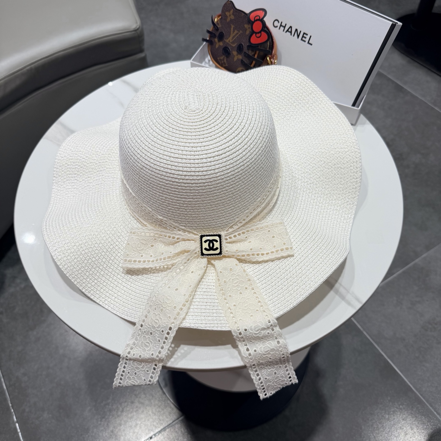 CHANEL香奈儿2026新款草帽 夏天海边首选～新款材质编织而成～质感满分💯