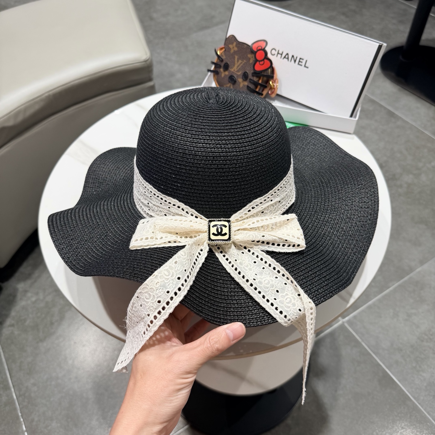 CHANEL香奈儿2026新款草帽 夏天海边首选～新款材质编织而成～质感满分💯
