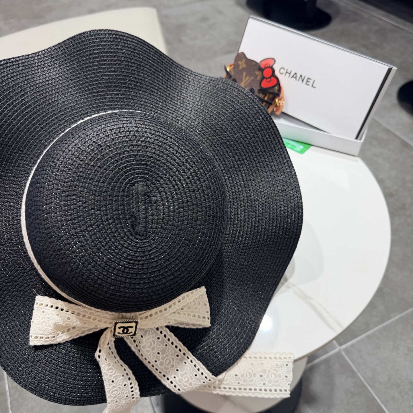 CHANEL香奈儿2026新款草帽 夏天海边首选～新款材质编织而成～质感满分💯