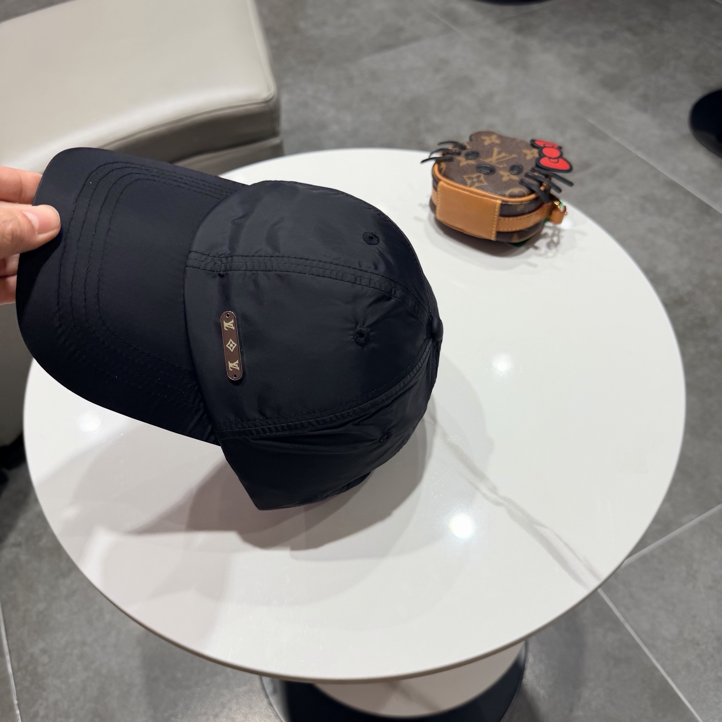 lv路易威登夏季速干棒球帽男女刺绣字母软顶棒球帽户外运动休闲百搭鸭舌帽子