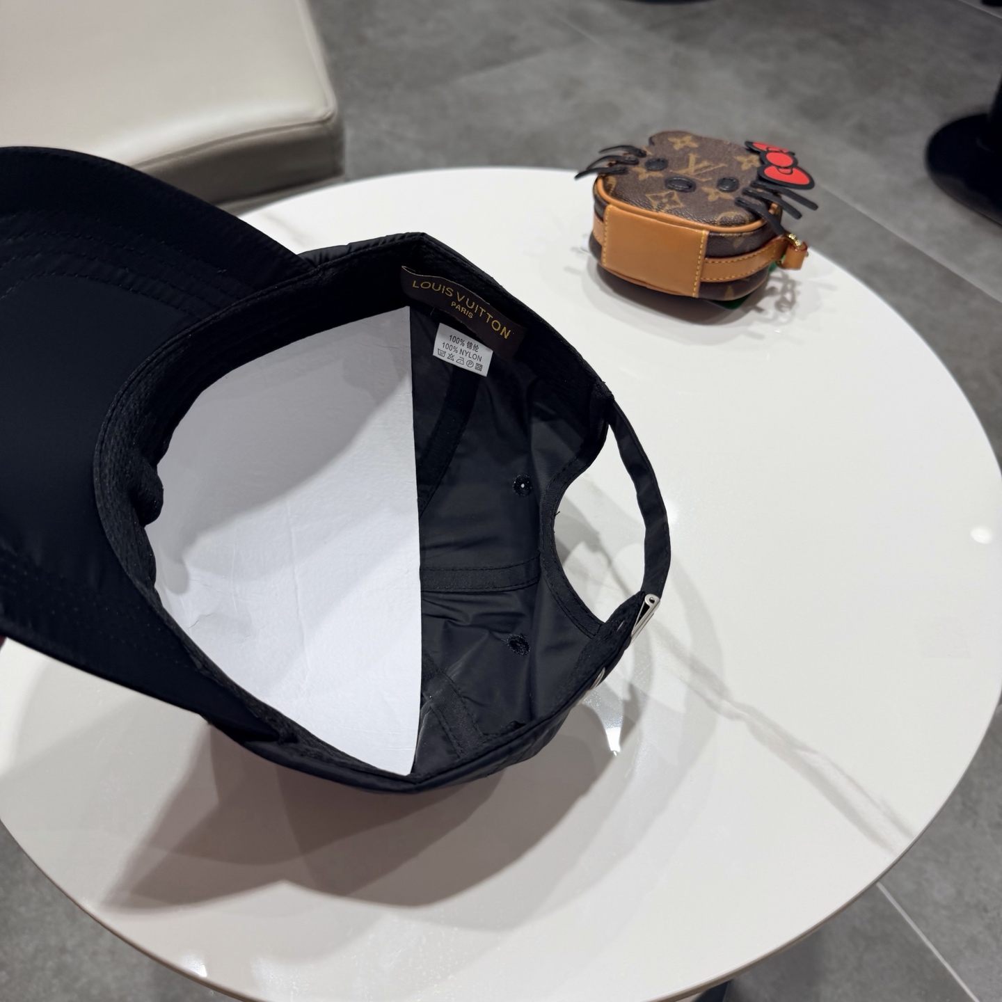 lv路易威登夏季速干棒球帽男女刺绣字母软顶棒球帽户外运动休闲百搭鸭舌帽子