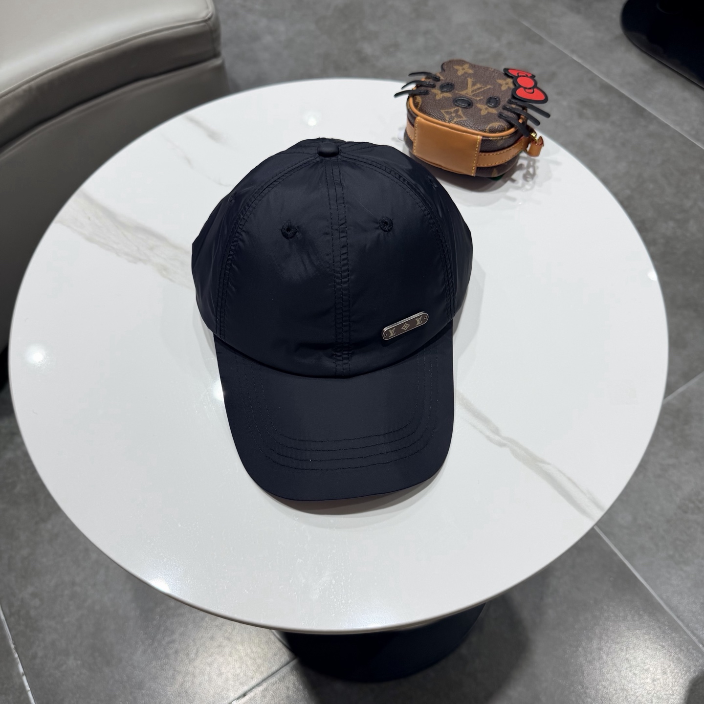 lv路易威登夏季速干棒球帽男女刺绣字母软顶棒球帽户外运动休闲百搭鸭舌帽子