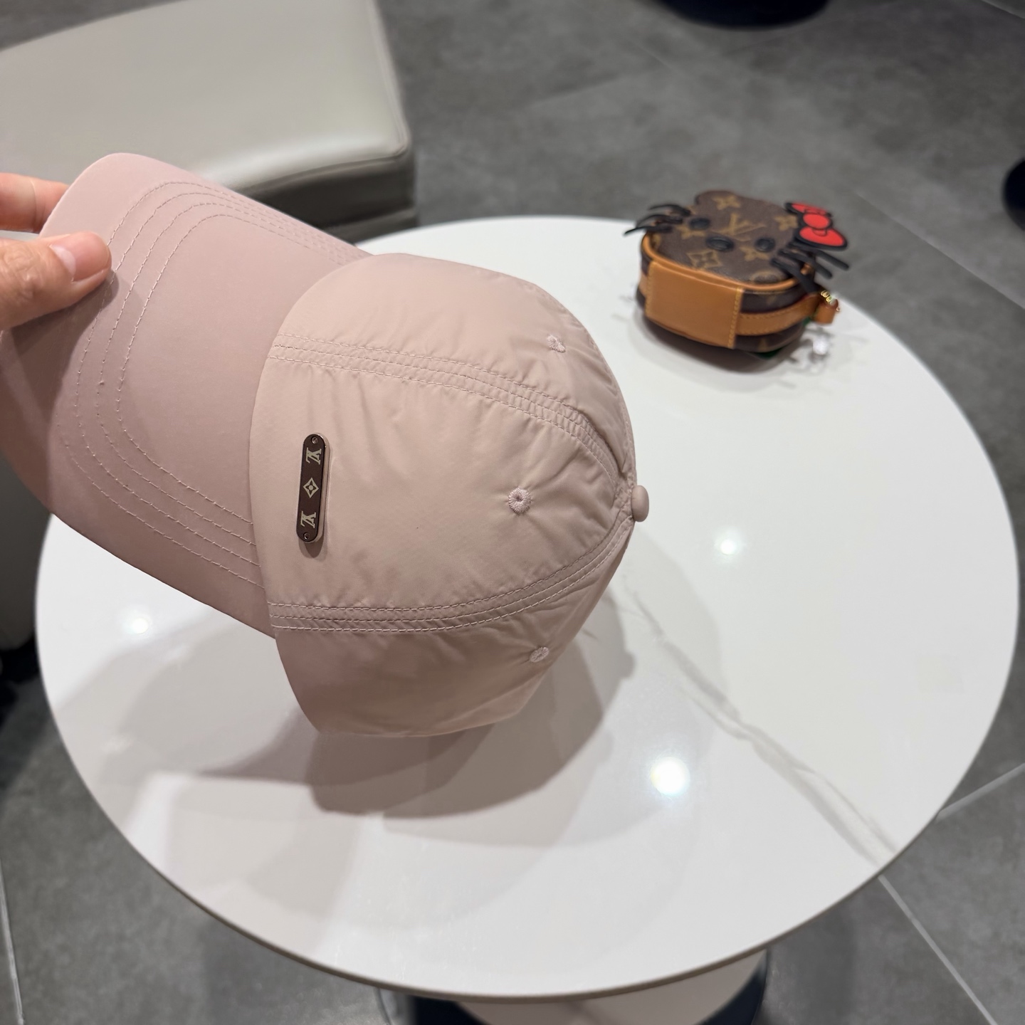 lv路易威登夏季速干棒球帽男女刺绣字母软顶棒球帽户外运动休闲百搭鸭舌帽子