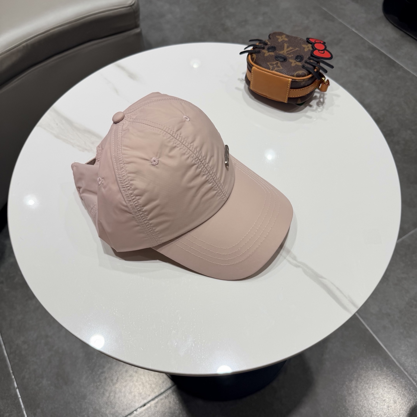 lv路易威登夏季速干棒球帽男女刺绣字母软顶棒球帽户外运动休闲百搭鸭舌帽子