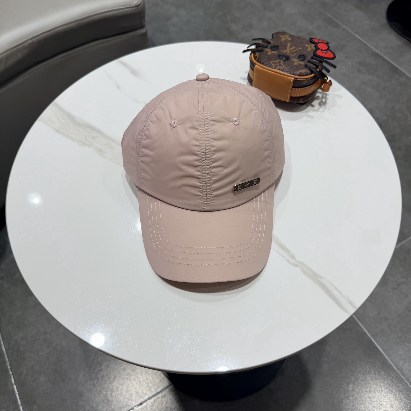 lv路易威登夏季速干棒球帽男女刺绣字母软顶棒球帽户外运动休闲百搭鸭舌帽子