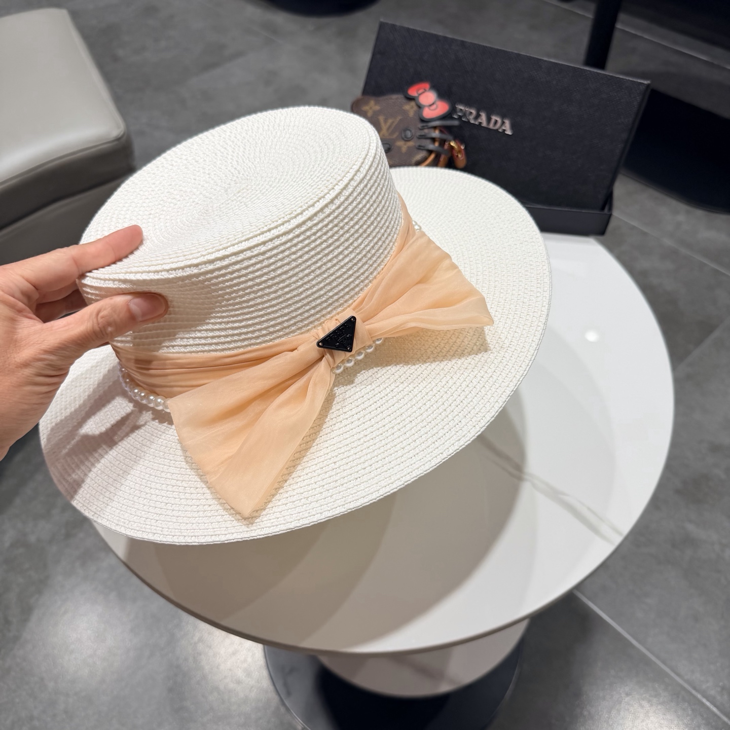 普拉达新款平顶礼帽，草帽，头围57cm
