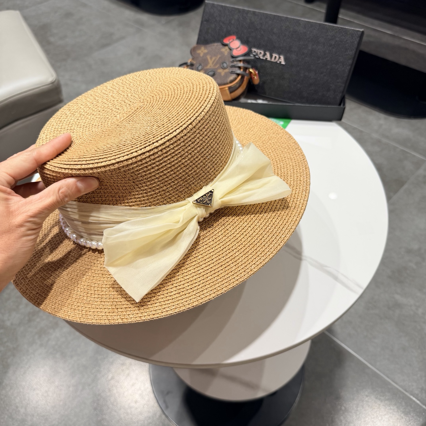 普拉达新款平顶礼帽，草帽，头围57cm