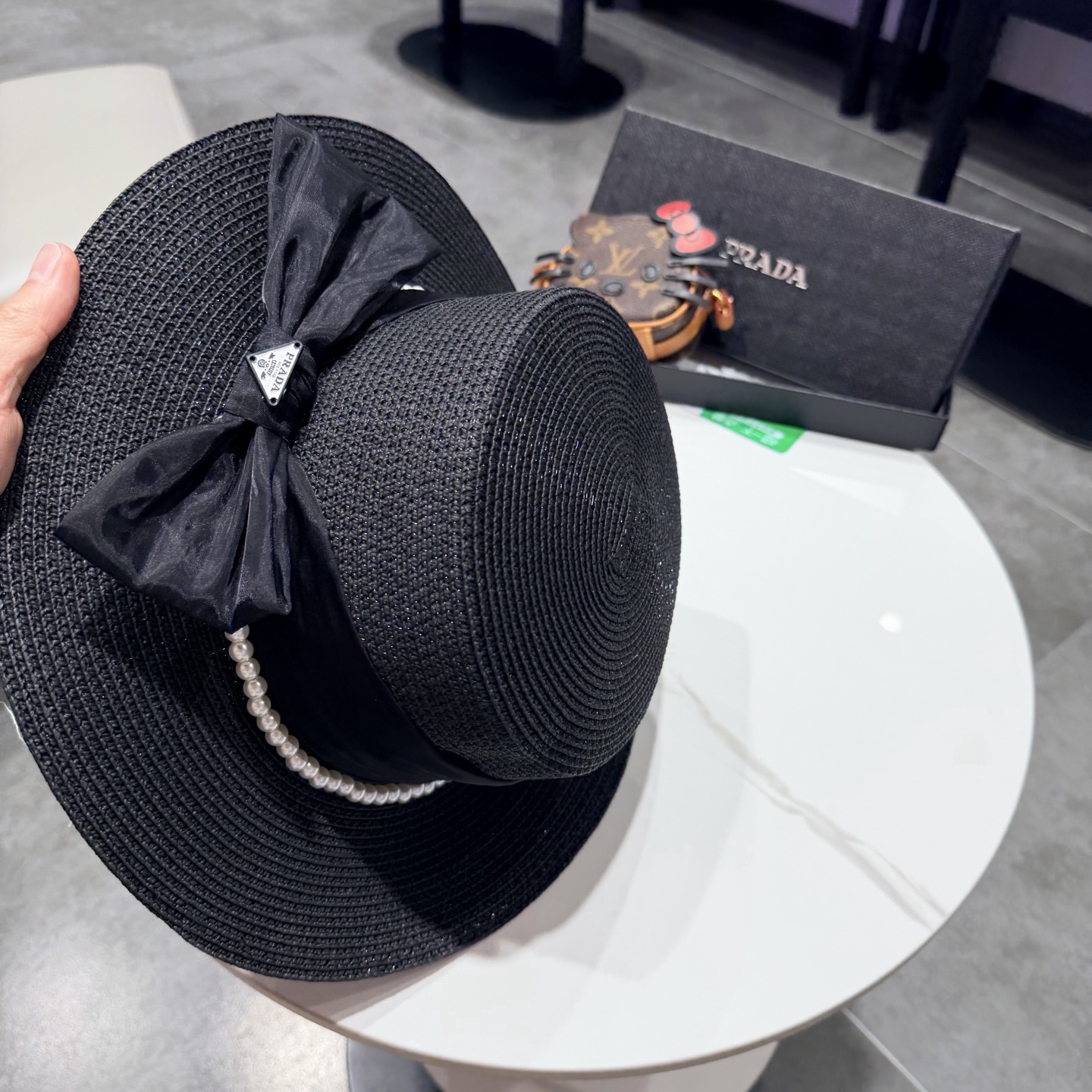 普拉达新款平顶礼帽，草帽，头围57cm