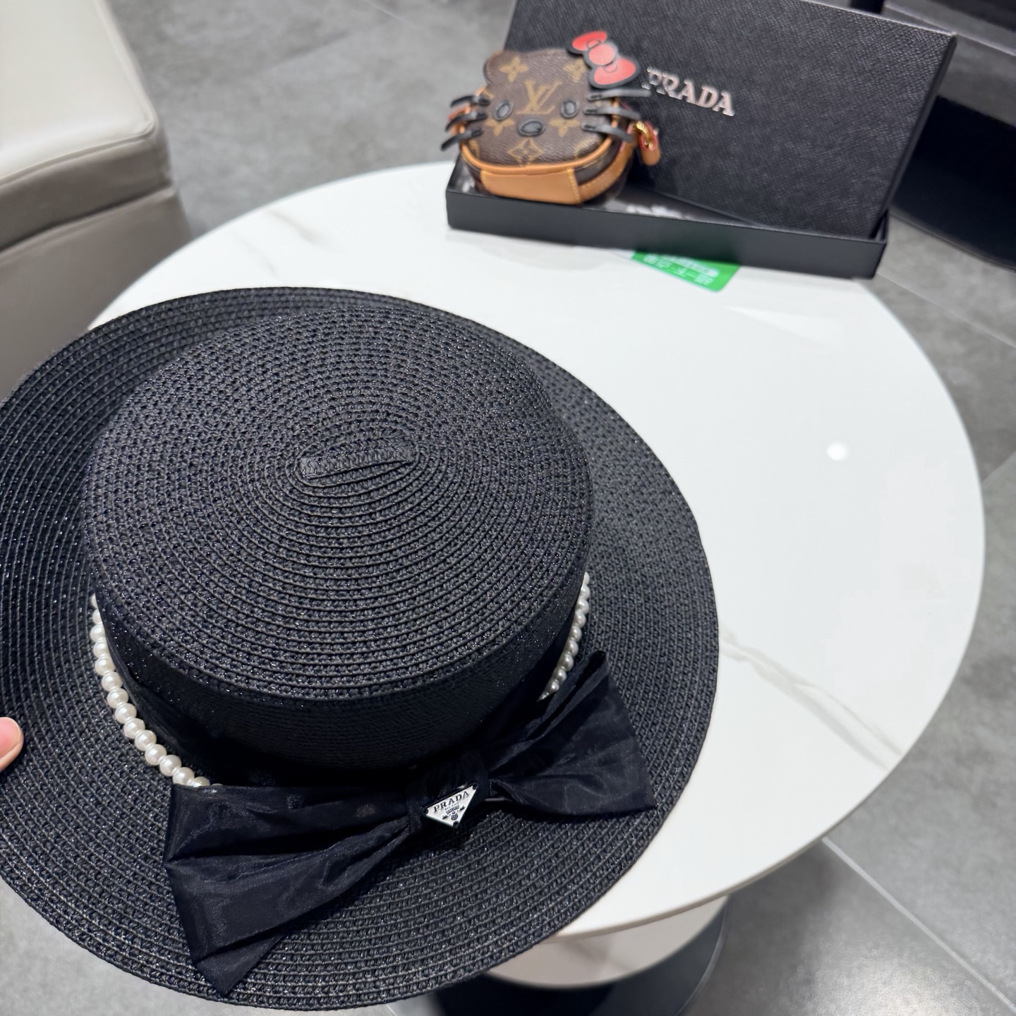 普拉达新款平顶礼帽，草帽，头围57cm
