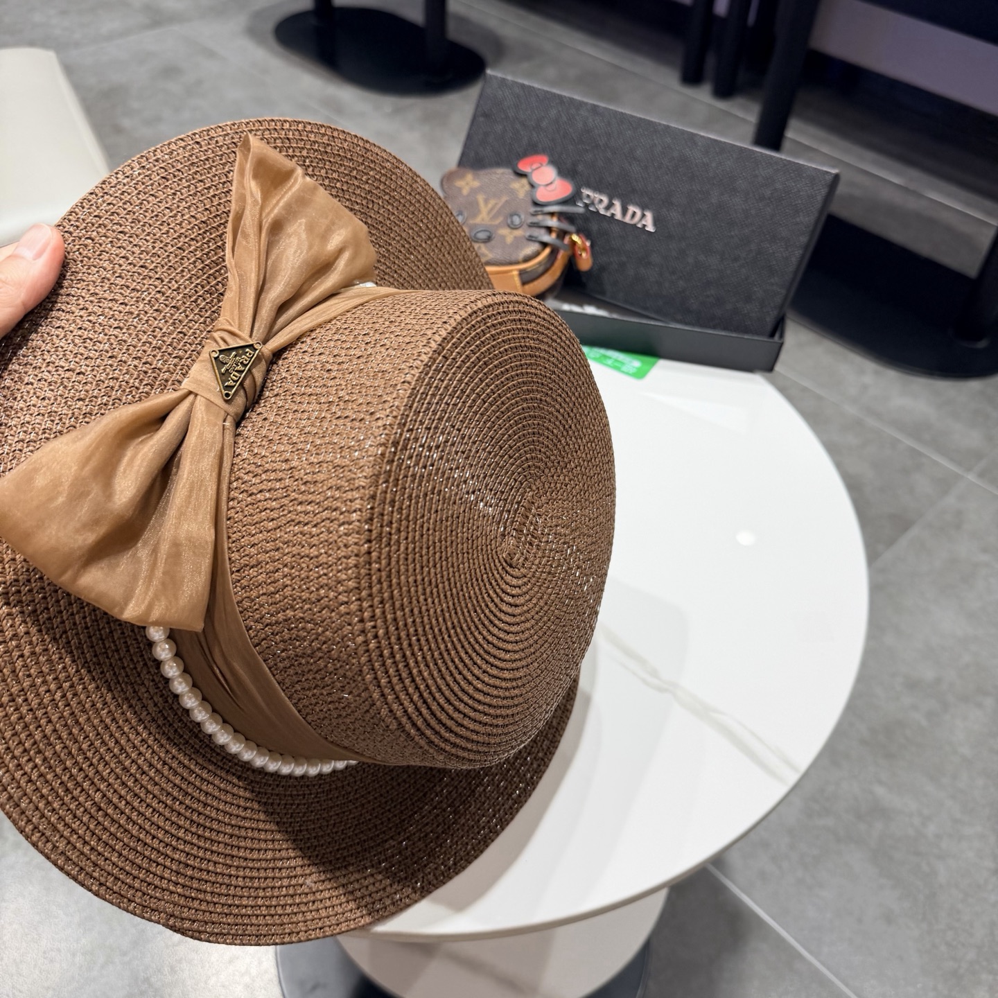 普拉达新款平顶礼帽，草帽，头围57cm