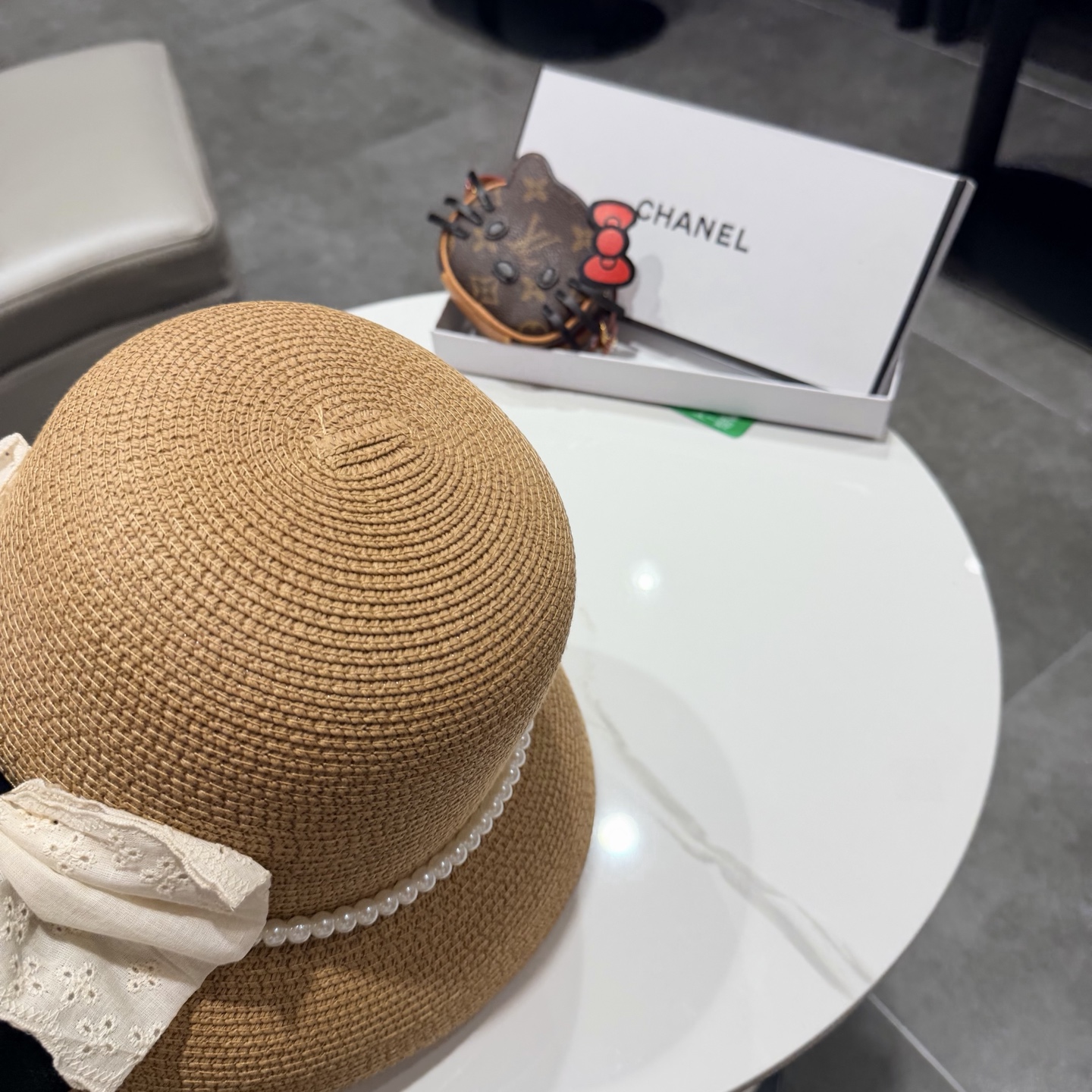 。Chanel香奈儿草帽，旅游必备，头围57cm