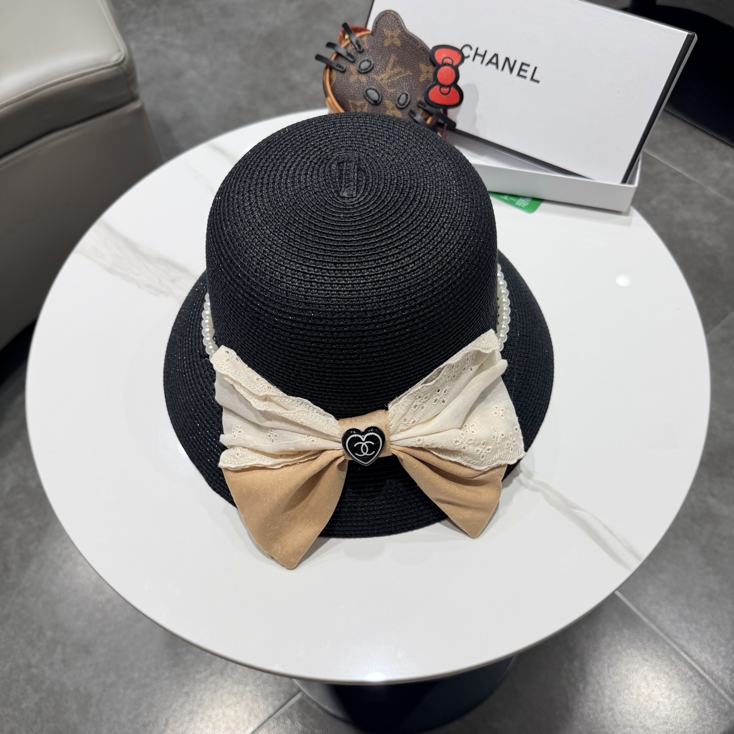 。Chanel香奈儿草帽，旅游必备，头围57cm