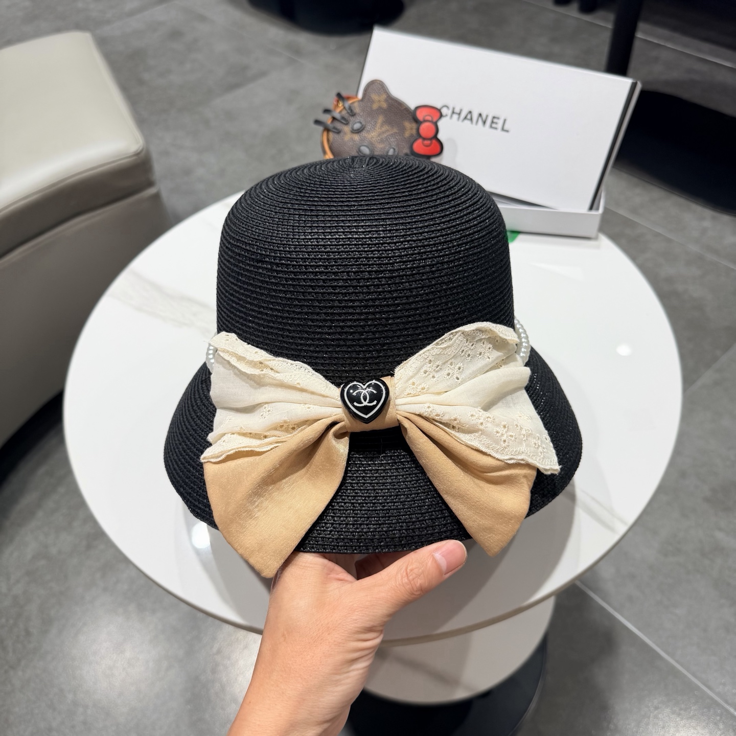 。Chanel香奈儿草帽，旅游必备，头围57cm