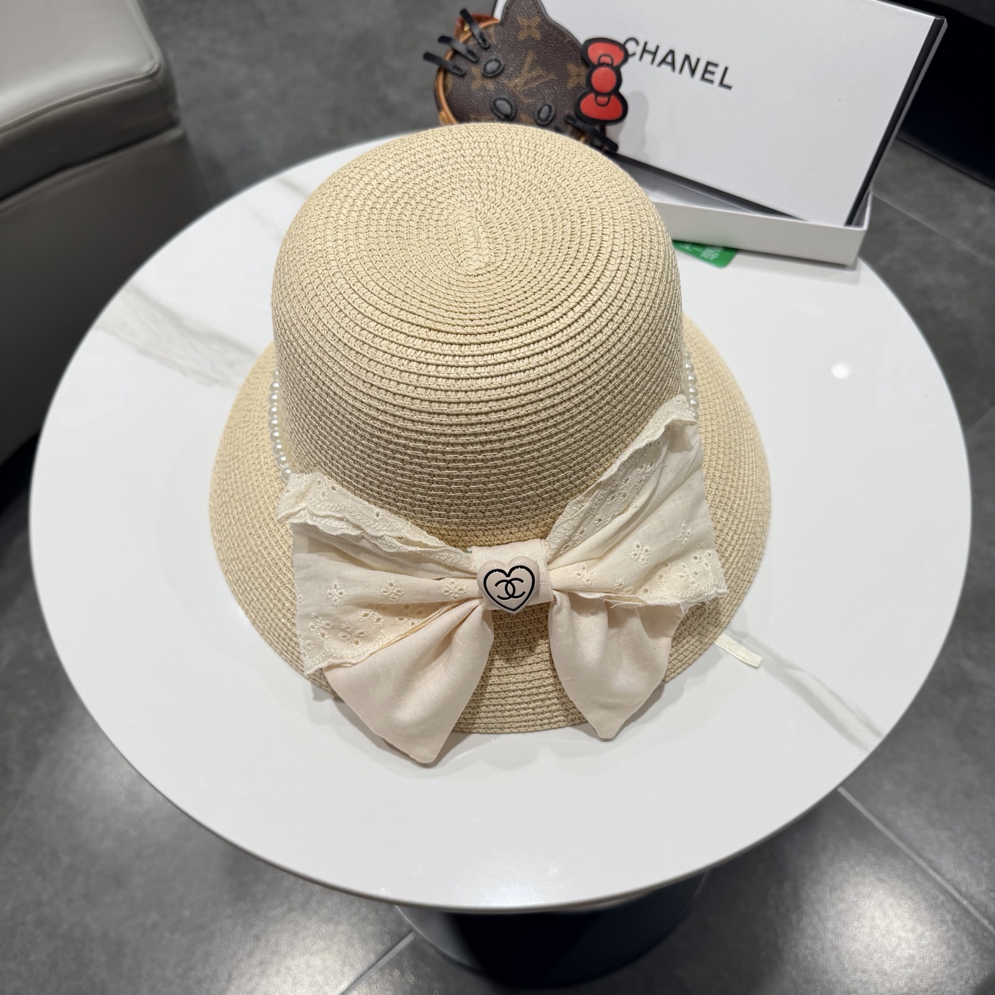 。Chanel香奈儿草帽，旅游必备，头围57cm