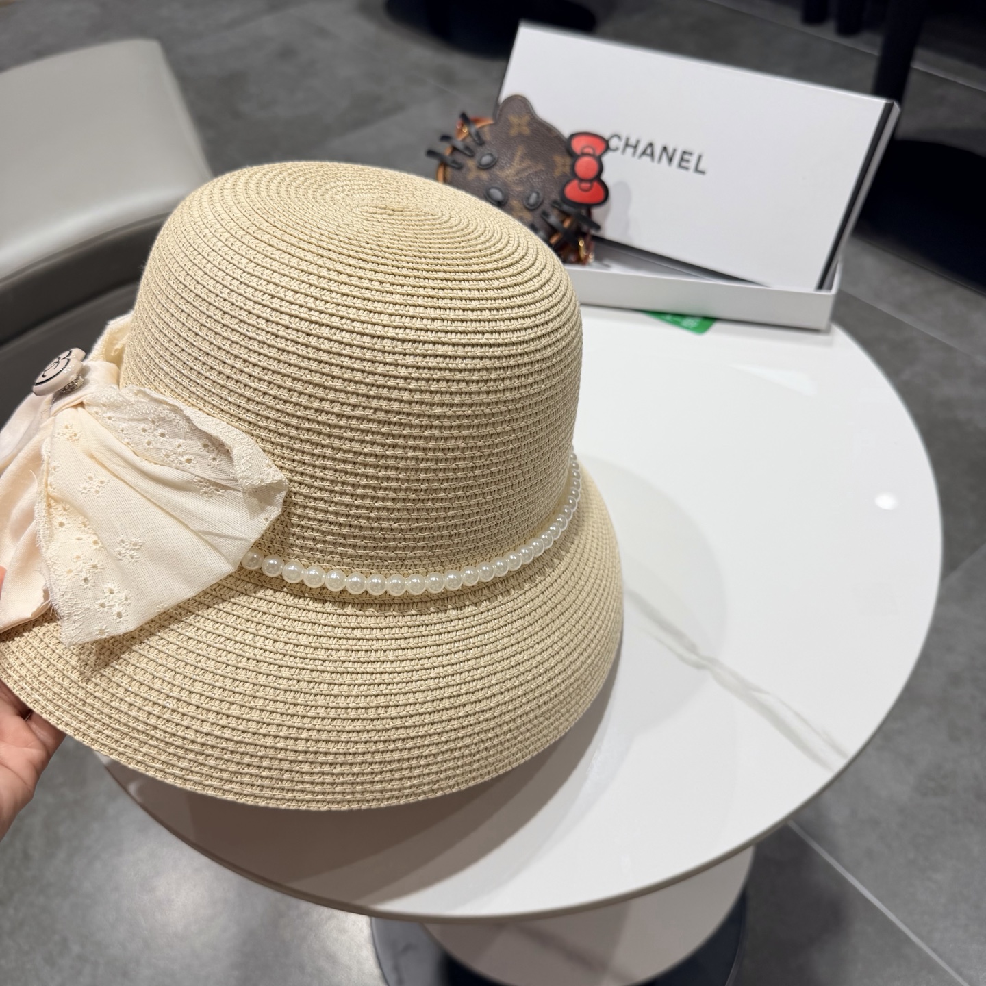 。Chanel香奈儿草帽，旅游必备，头围57cm