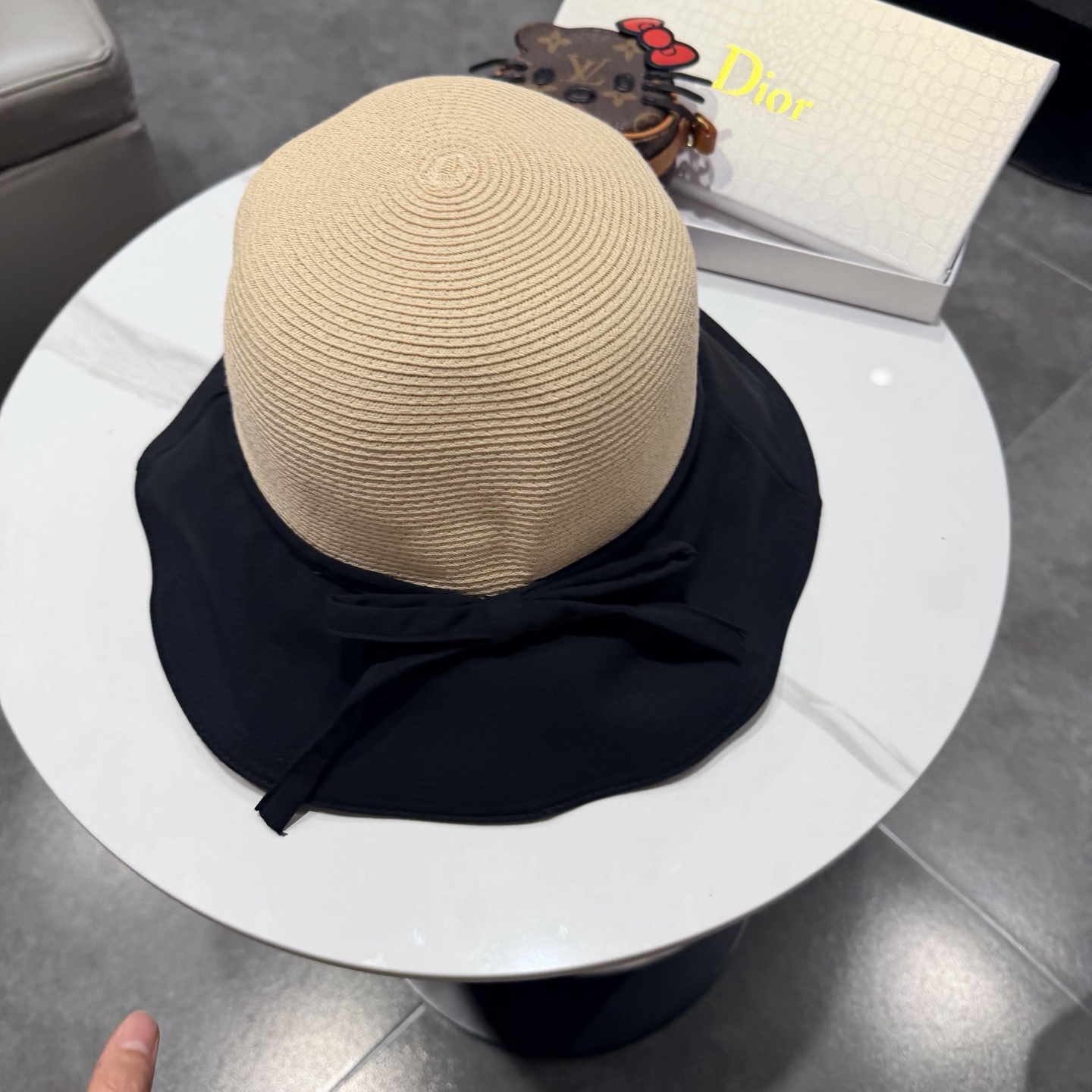 DIOR迪奥大帽檐纸草蝴蝶结渔夫帽女夏天遮阳帽韩版出游防晒草编太阳帽