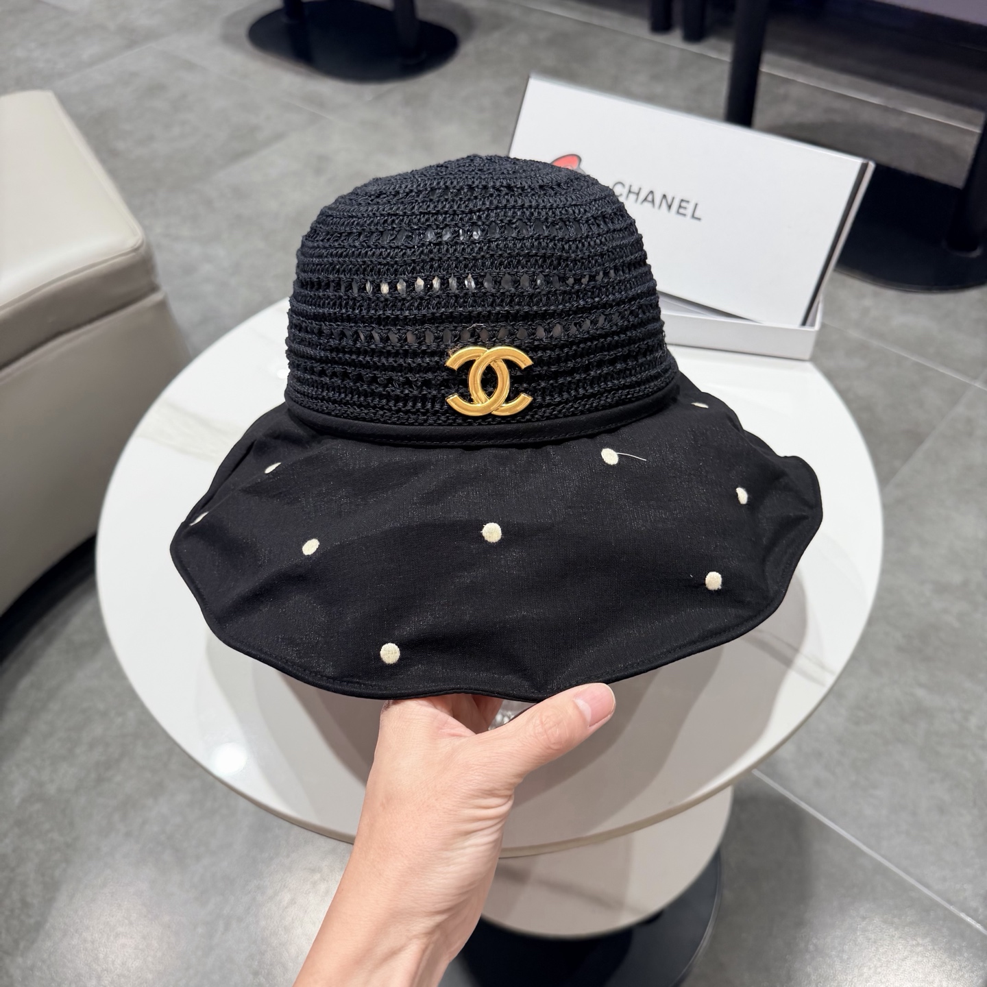 chanel设计高定定草手钩遮阳帽春夏遮阳帽女休闲渔夫帽草帽