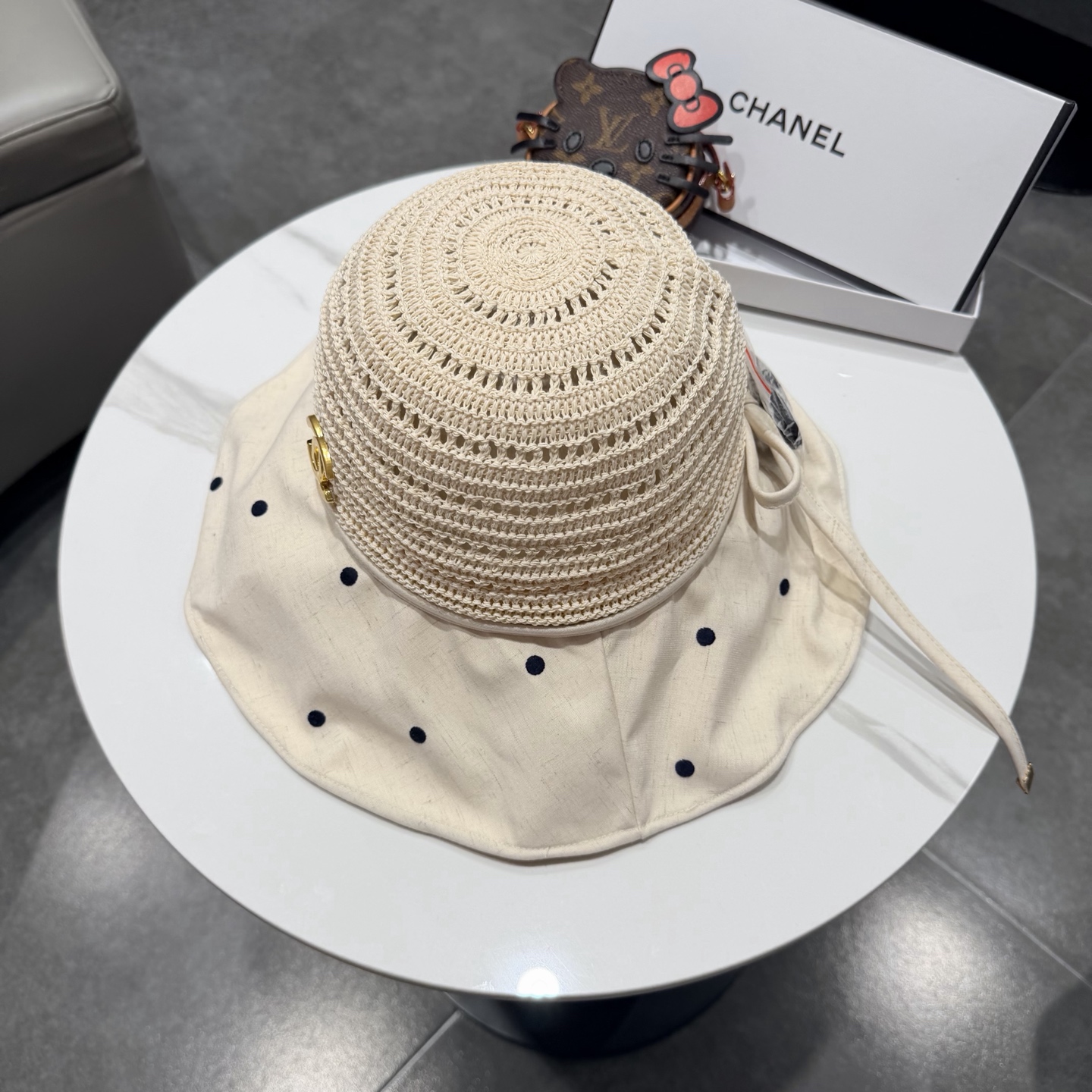 chanel设计高定定草手钩遮阳帽春夏遮阳帽女休闲渔夫帽草帽