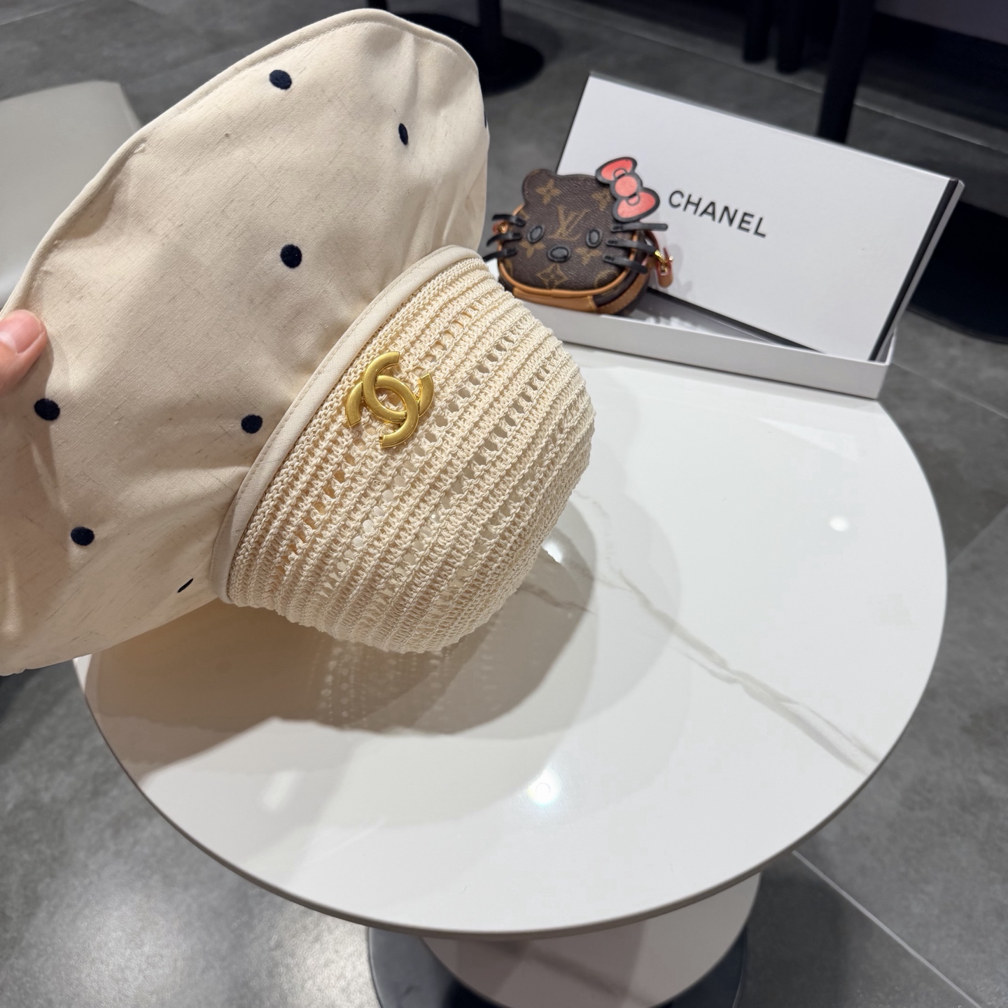 chanel设计高定定草手钩遮阳帽春夏遮阳帽女休闲渔夫帽草帽