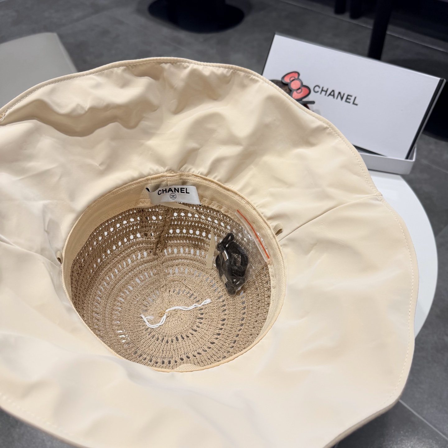 chanel设计高定定草手钩遮阳帽春夏遮阳帽女休闲渔夫帽草帽