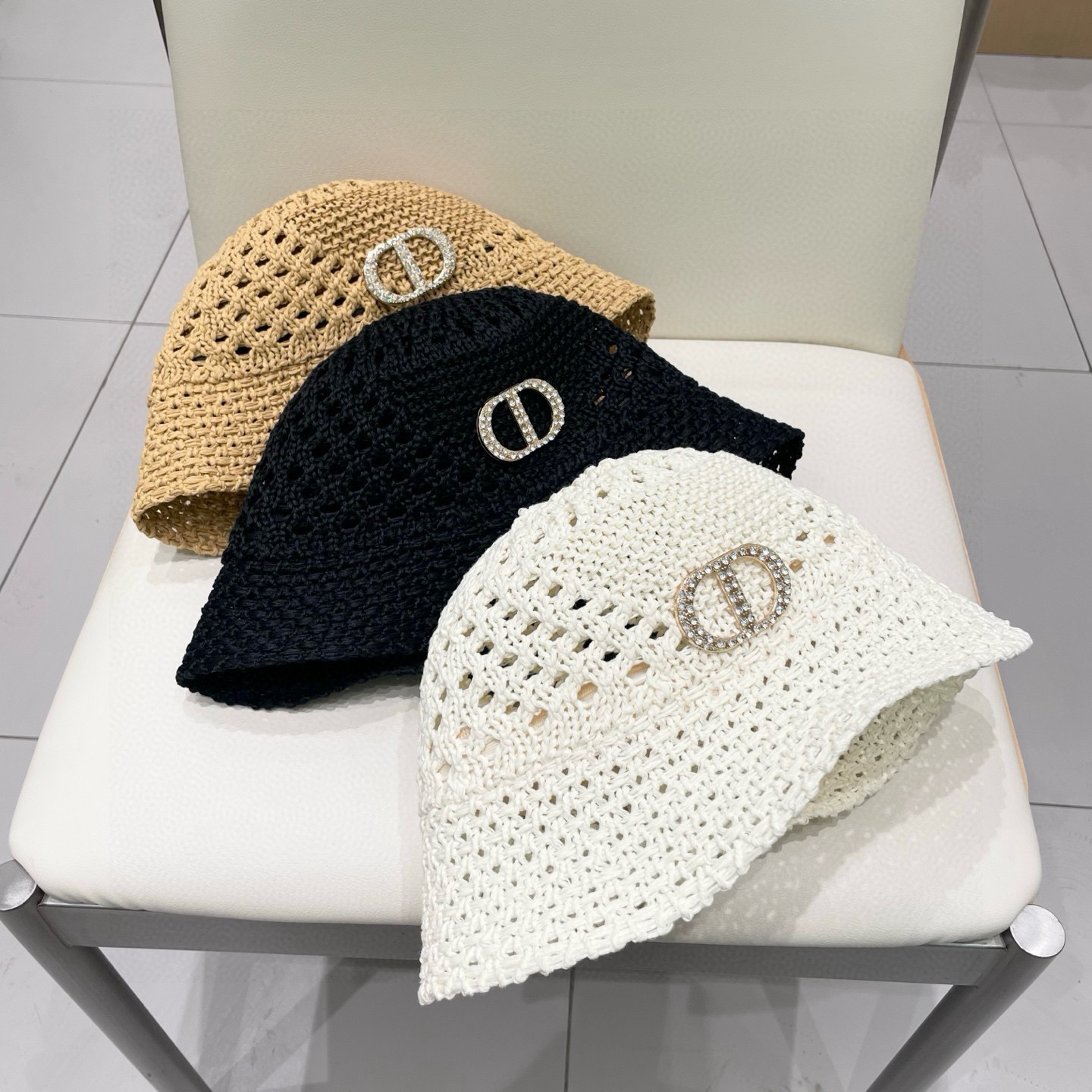 迪奥DIOR简约针织纯色渔夫帽女春夏镂空透气休闲盆帽显脸小遮阳水桶帽