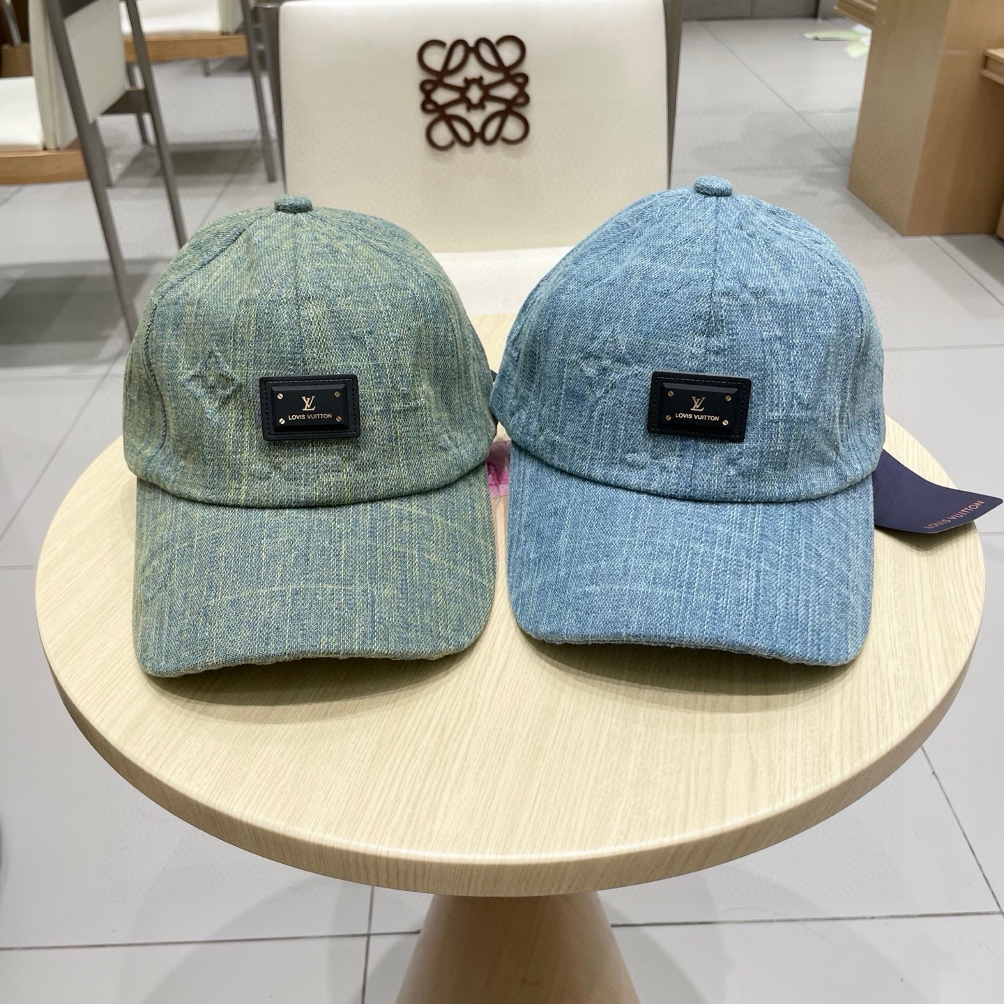 lv(路易威登)新款原单棒球帽， lv提花，专柜1:1开模订制，原版帆布料轻盈透气！质量超赞，基础头围5