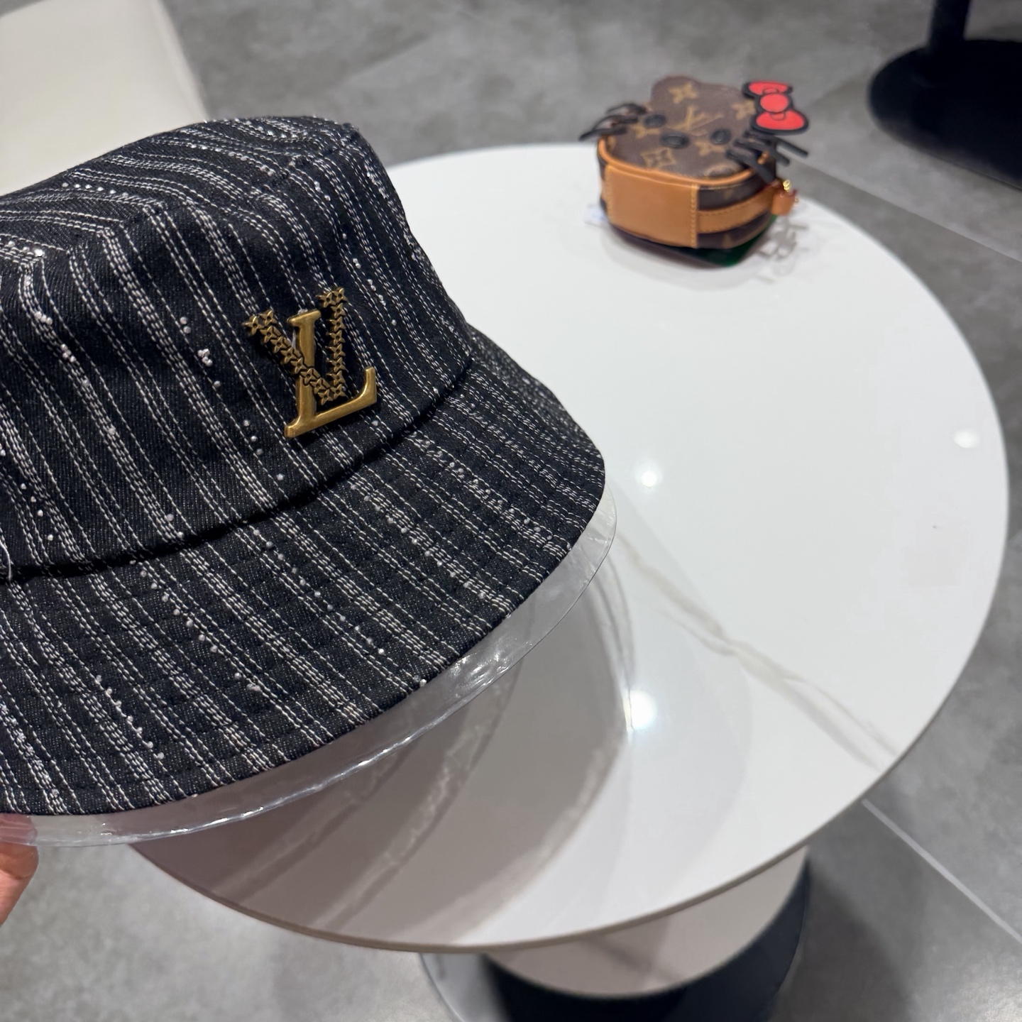 LV路易威登牛仔渔夫帽，头围57cm