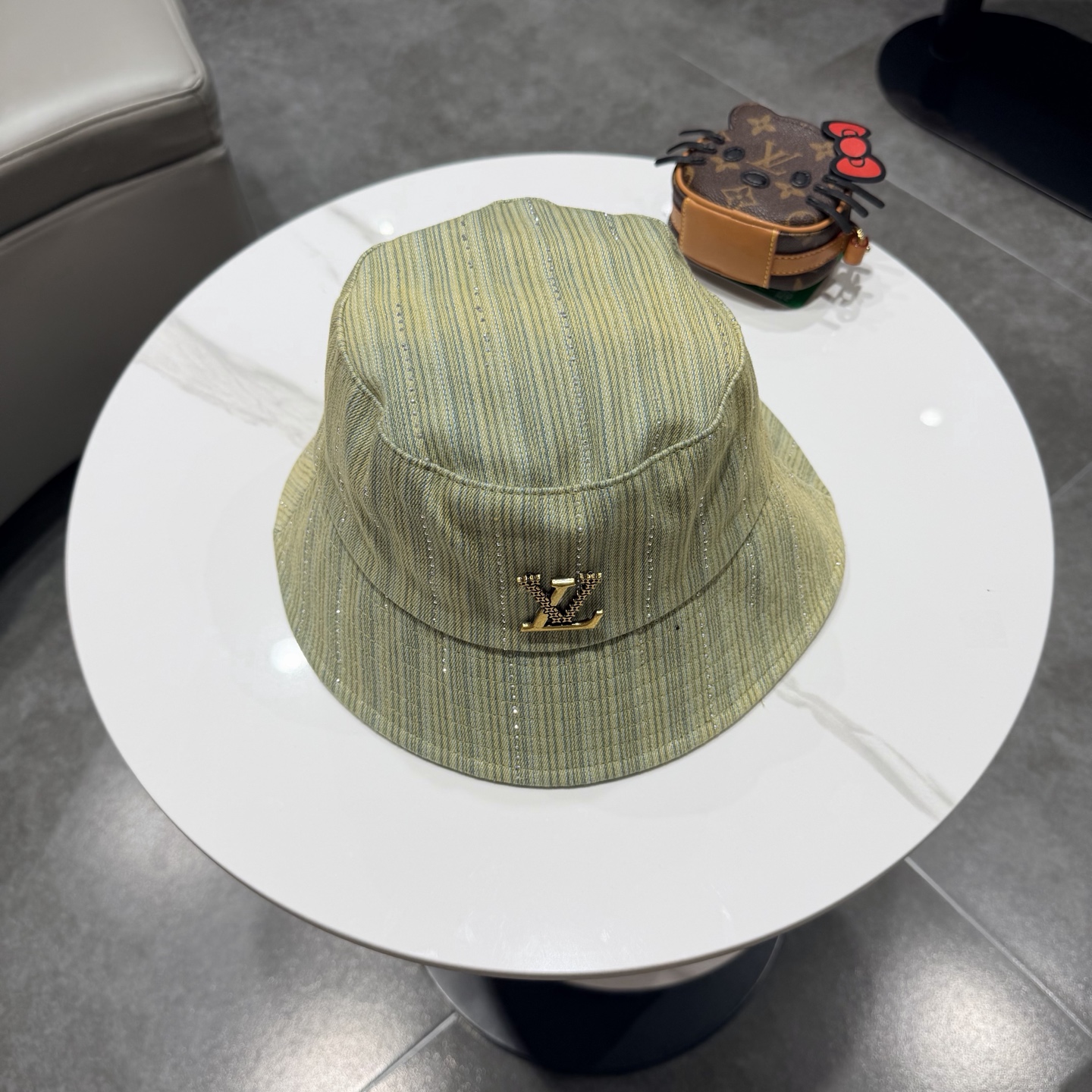 LV路易威登牛仔渔夫帽，头围57cm