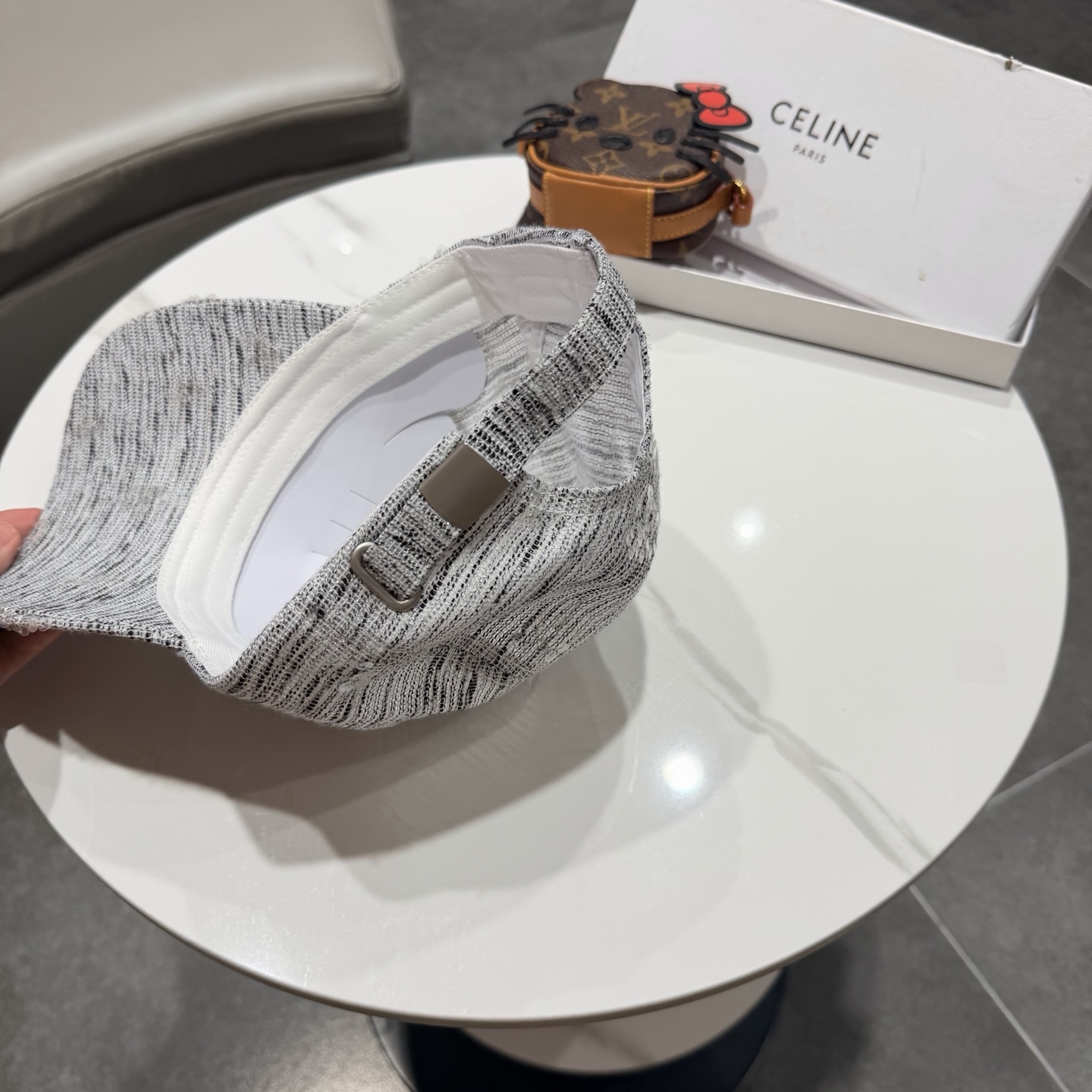 【CELINE赛琳】新款经典休闲潮流款 棒球帽日韩风格，随便搭配都超好看！出门旅游，绝对要入手的一款