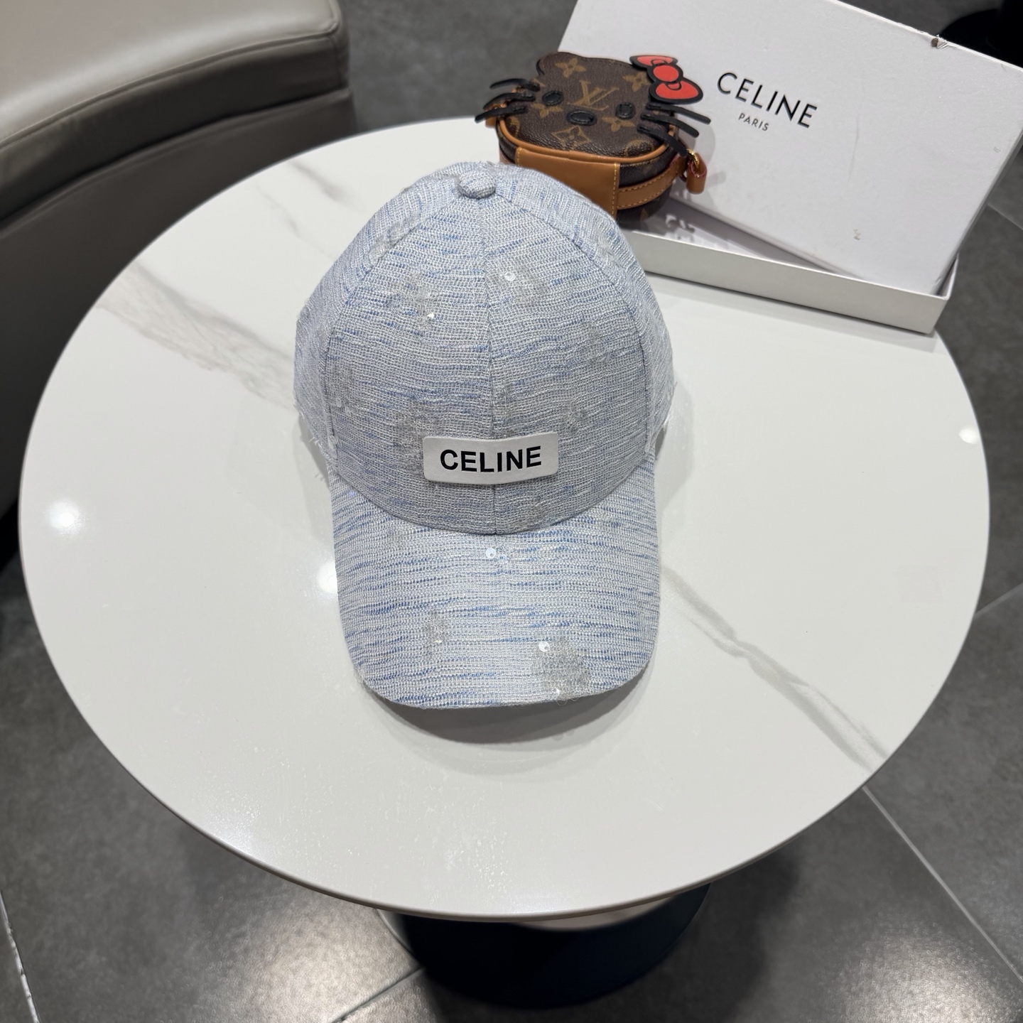 【CELINE赛琳】新款经典休闲潮流款 棒球帽日韩风格，随便搭配都超好看！出门旅游，绝对要入手的一款
