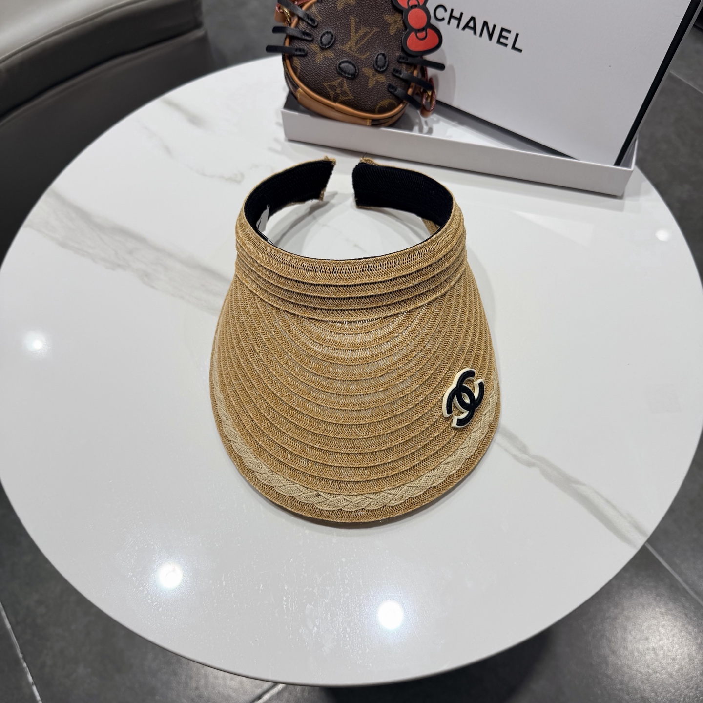 chanel香奈儿2026新款草编加大檐户外空顶帽子女防晒可折叠防紫外线遮阳帽