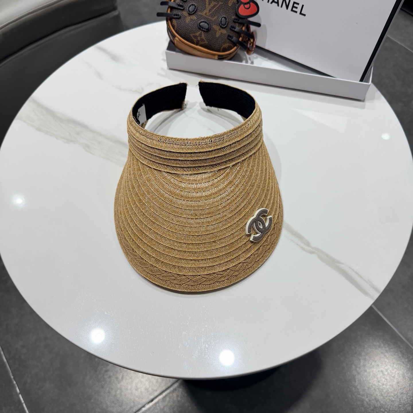 chanel香奈儿2026新款草编加大檐户外空顶帽子女防晒可折叠防紫外线遮阳帽