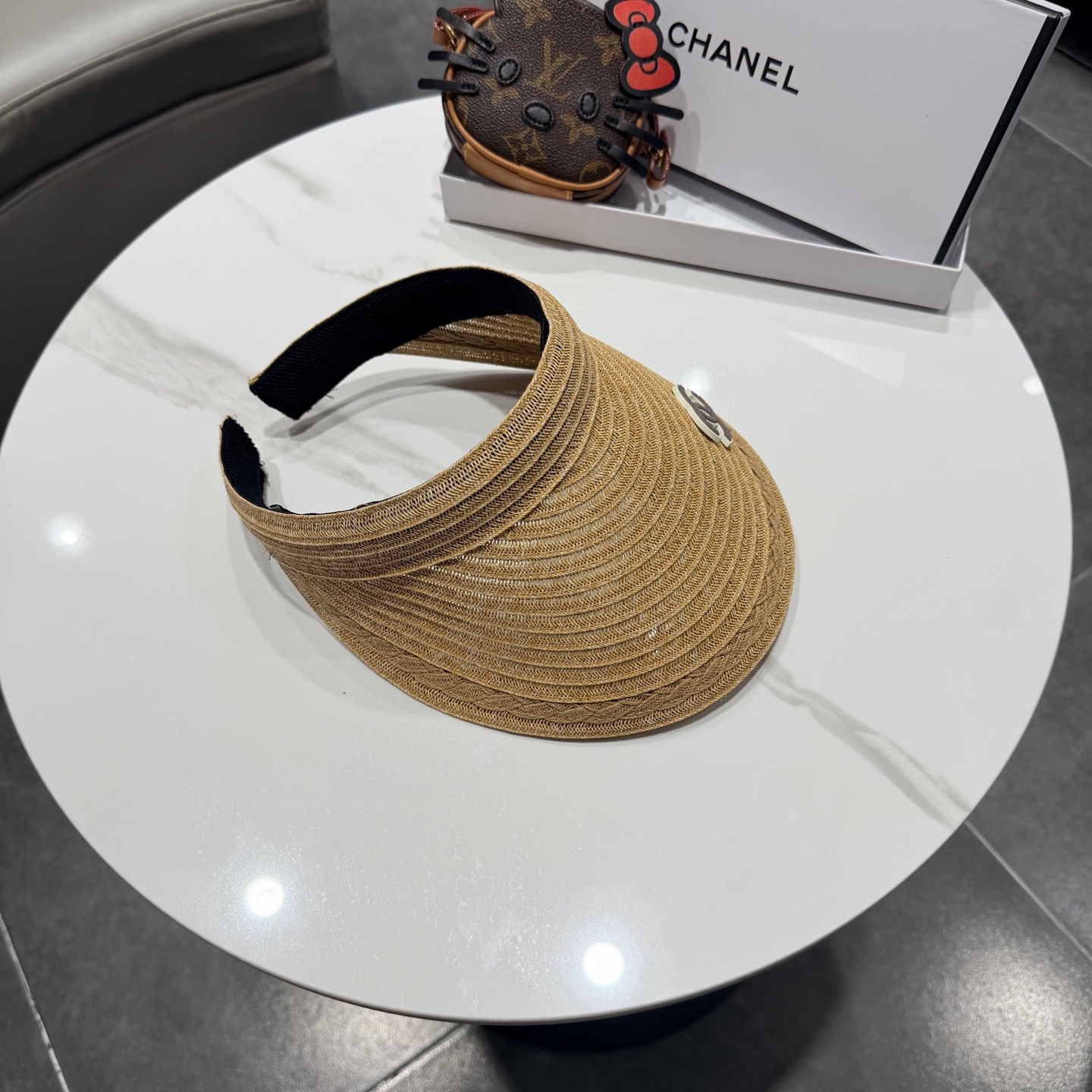 chanel香奈儿2026新款草编加大檐户外空顶帽子女防晒可折叠防紫外线遮阳帽