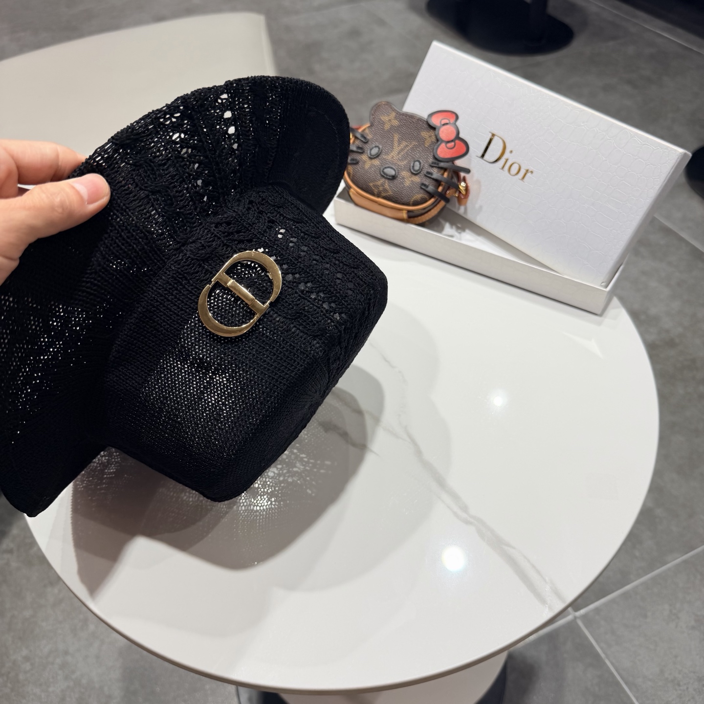 Dior迪奥温柔慵懒风镂空编织平顶礼帽女日系夏季宽檐遮阳帽透气针织帽子