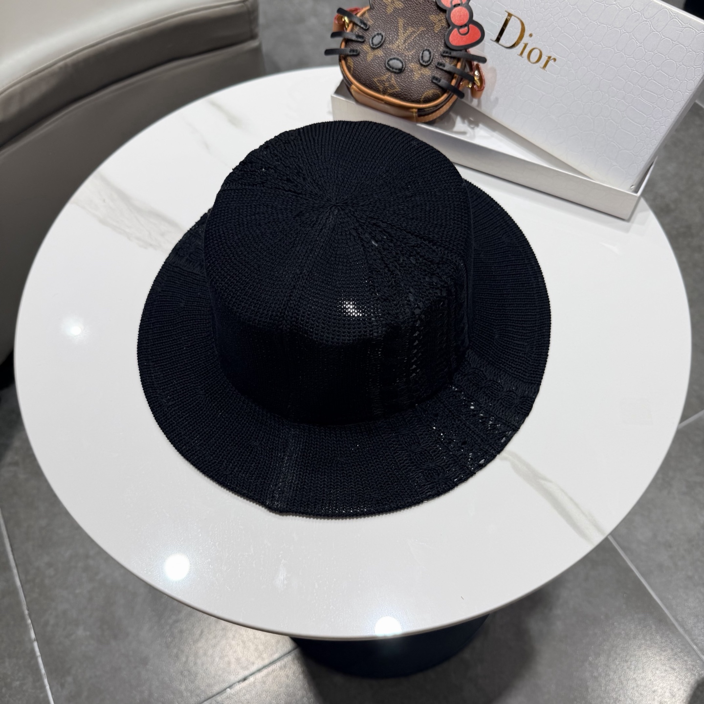 Dior迪奥温柔慵懒风镂空编织平顶礼帽女日系夏季宽檐遮阳帽透气针织帽子