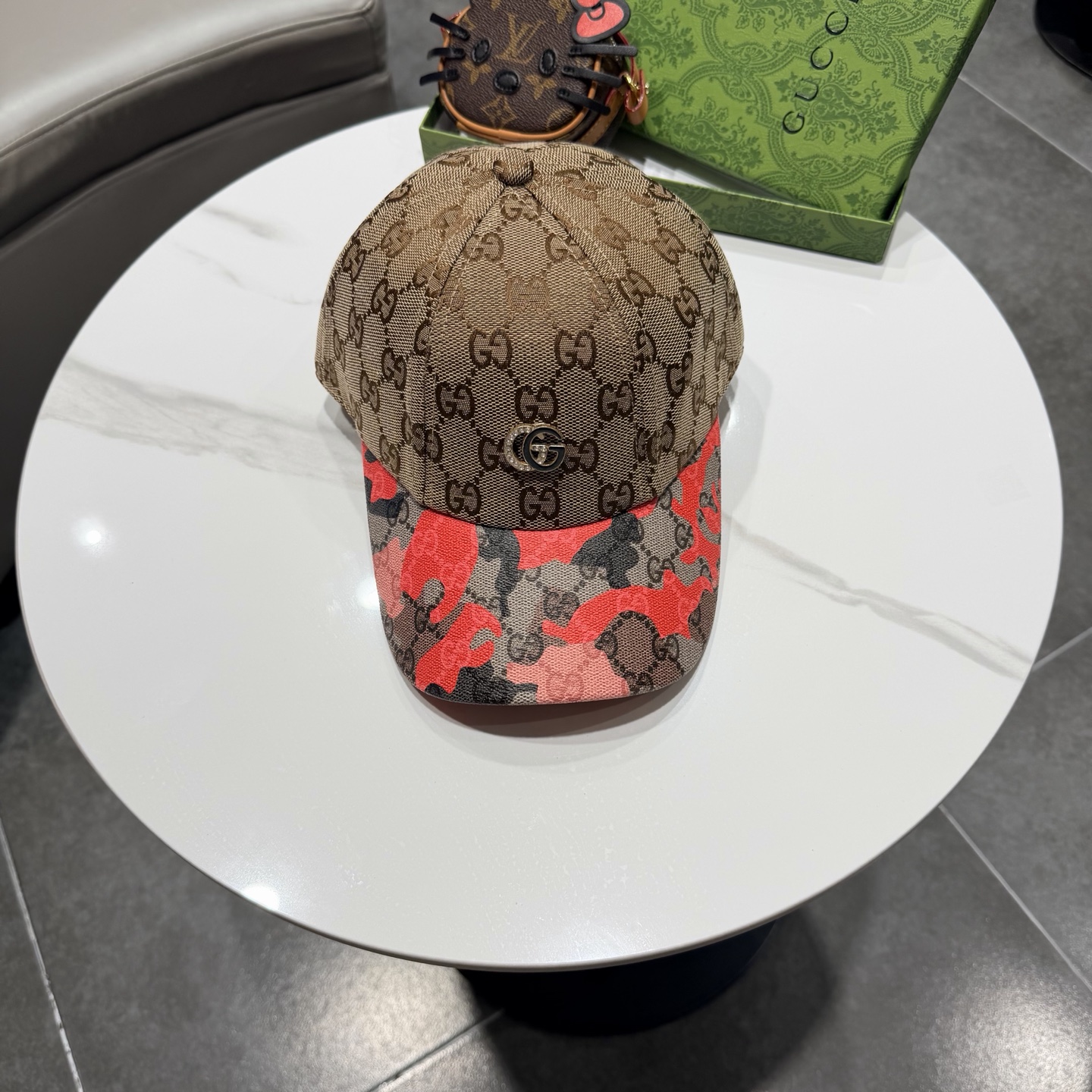 GUCCI古奇棒球帽 2026新款 工艺非常精美 高档大气上档次！低调奢华，方便携带！