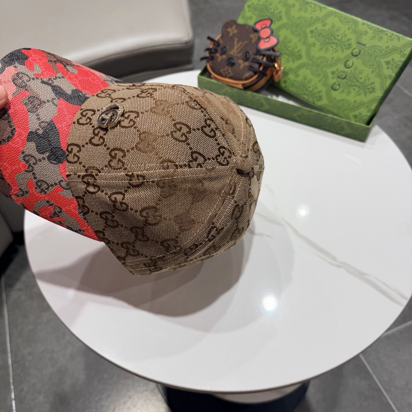 GUCCI古奇棒球帽 2026新款 工艺非常精美 高档大气上档次！低调奢华，方便携带！