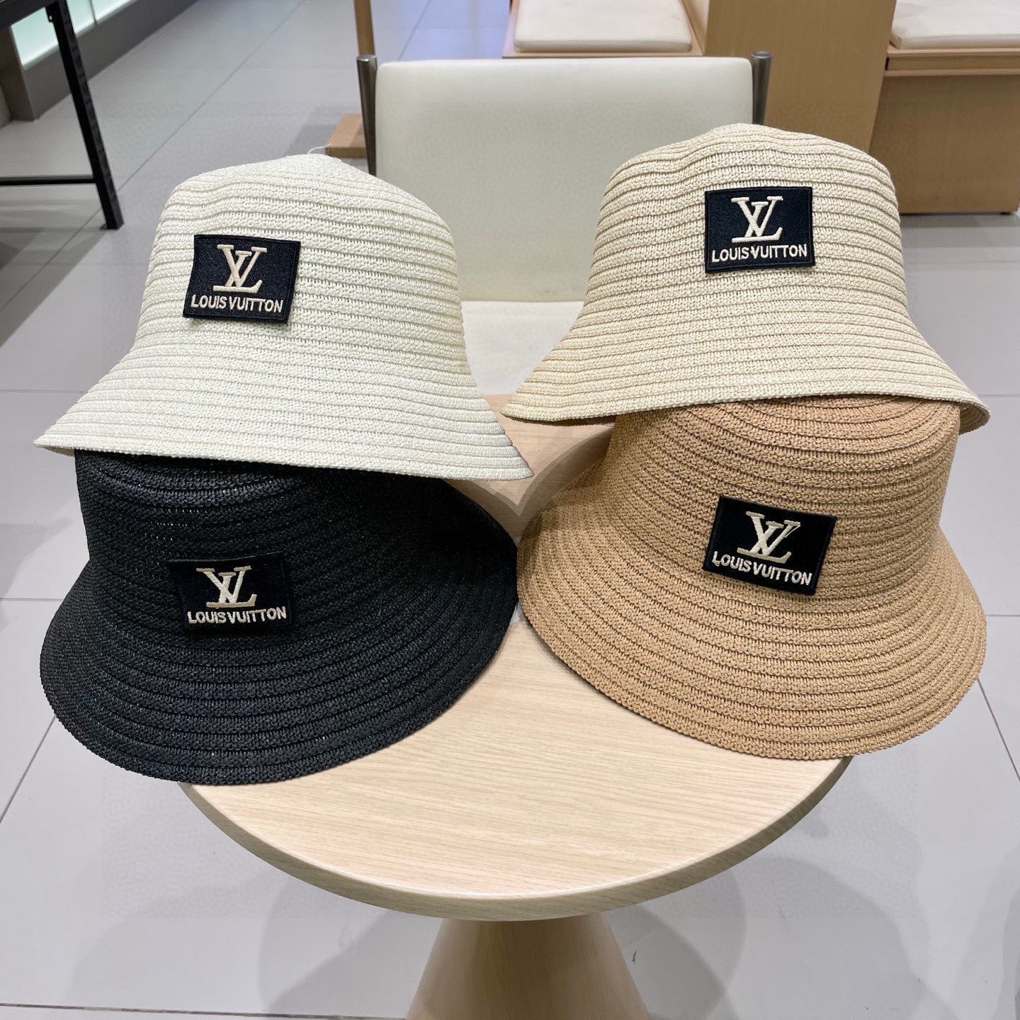 【LV路易威登】2025新款度假风礼帽，草帽，旅行必备，超好搭配，赶紧入手！