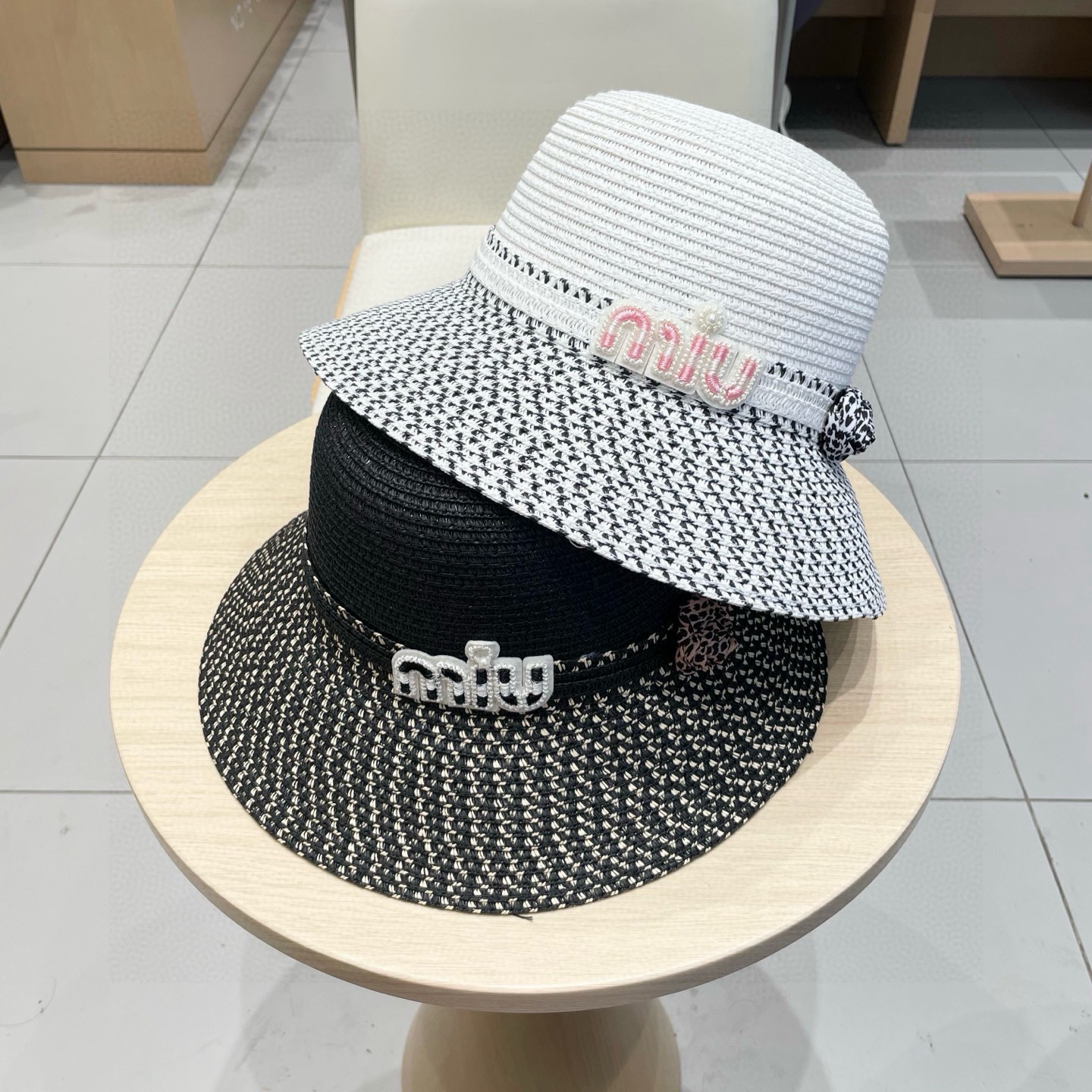 缪缪miumiu 新款草帽，高级定制，名媛风，夏季防晒防紫外线，出行必备，百搭好看