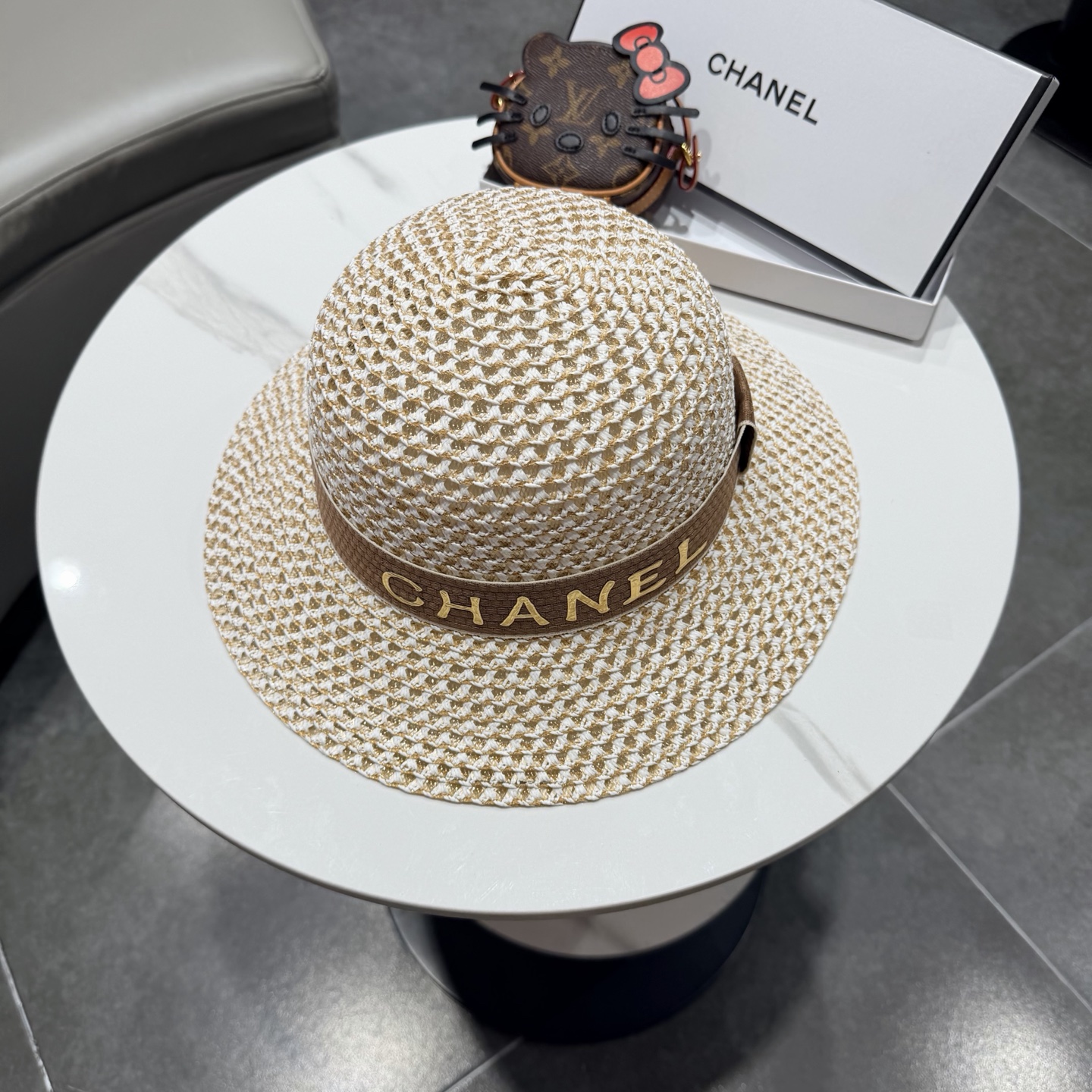 CHANEL香奈儿2026新款圆顶草帽 夏天海边首选～新款材质编织而成～质感满分💯