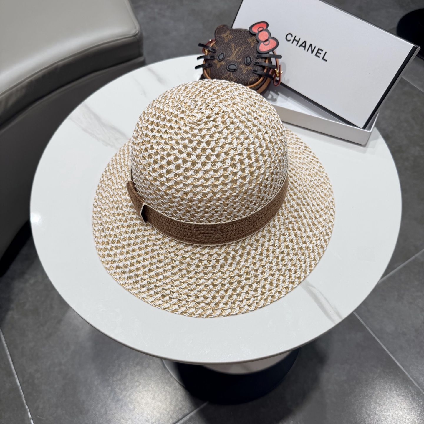 CHANEL香奈儿2026新款圆顶草帽 夏天海边首选～新款材质编织而成～质感满分💯