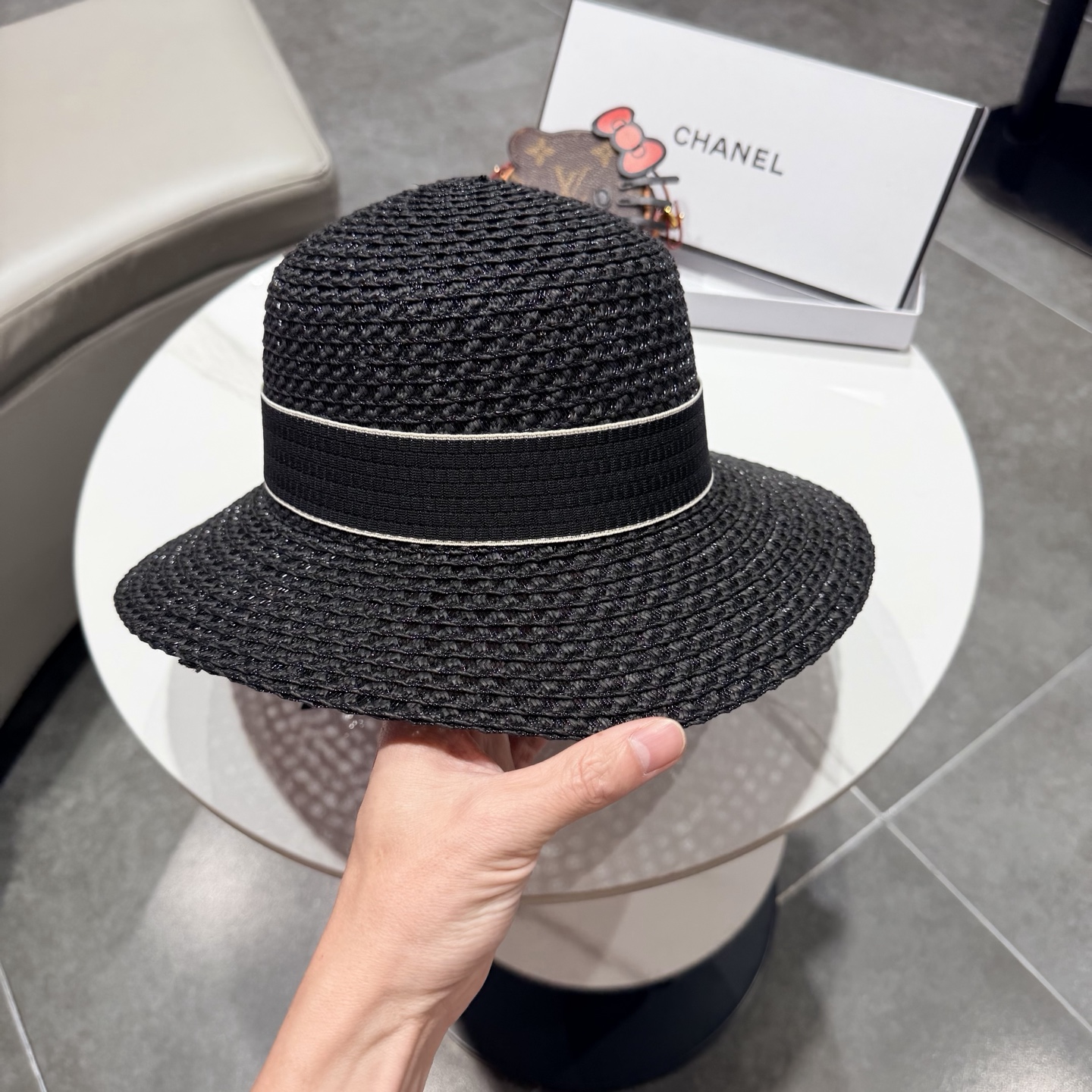 CHANEL香奈儿2026新款圆顶草帽 夏天海边首选～新款材质编织而成～质感满分💯