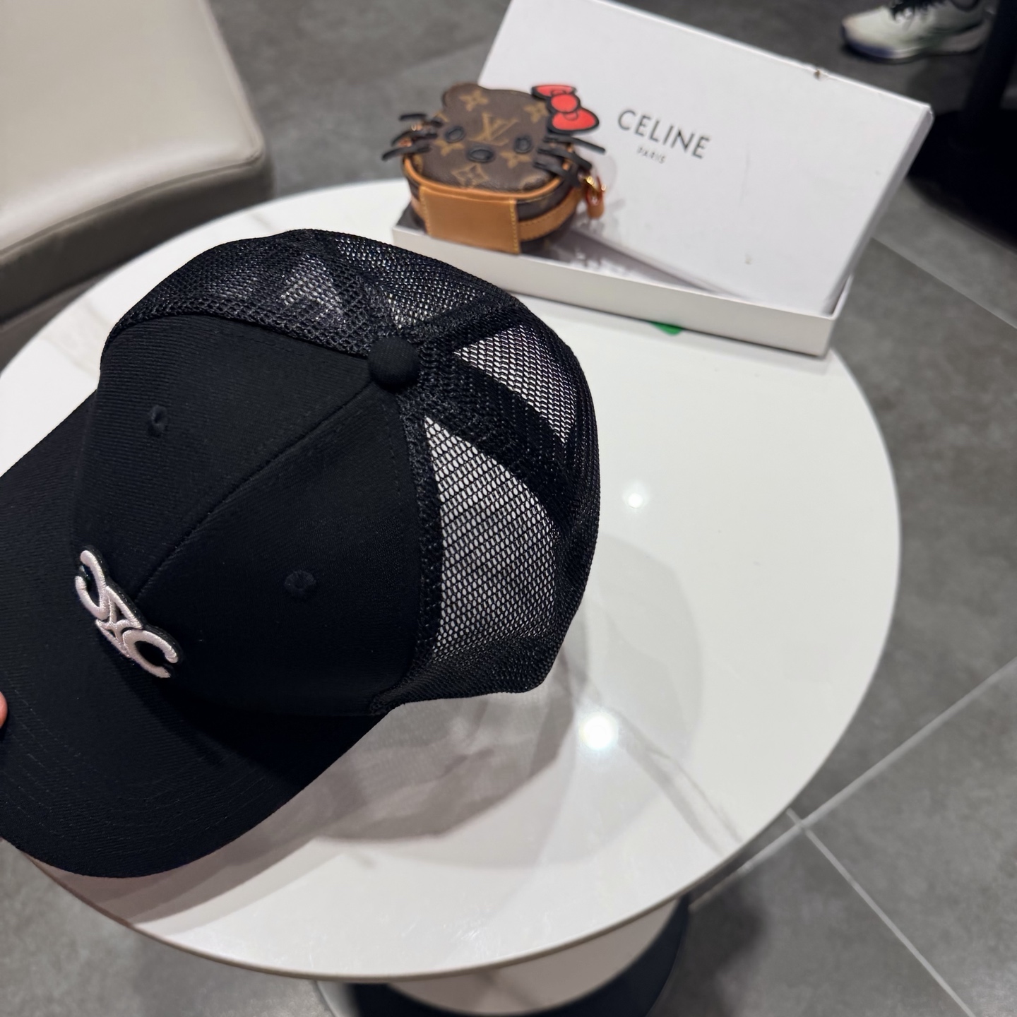 【CELINE赛琳】新款棒球帽🧢，出街必备超好搭配，赶紧入手！