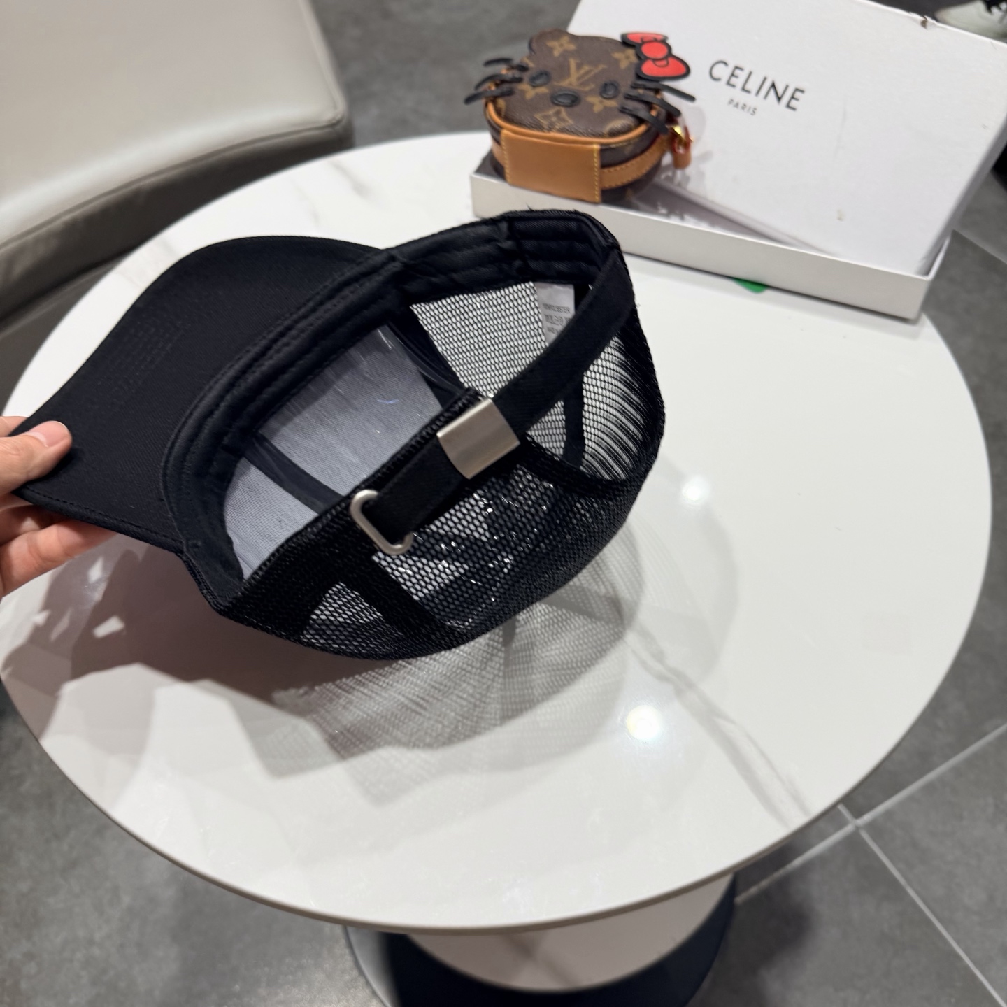 【CELINE赛琳】新款棒球帽🧢，出街必备超好搭配，赶紧入手！