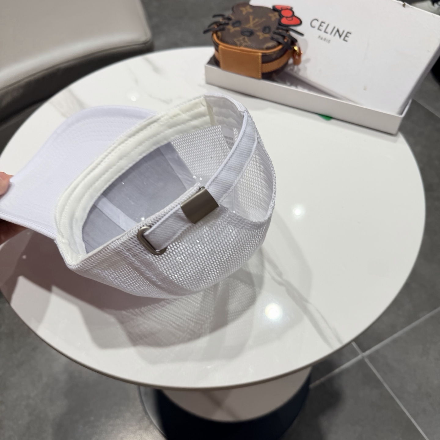 【CELINE赛琳】新款棒球帽🧢，出街必备超好搭配，赶紧入手！