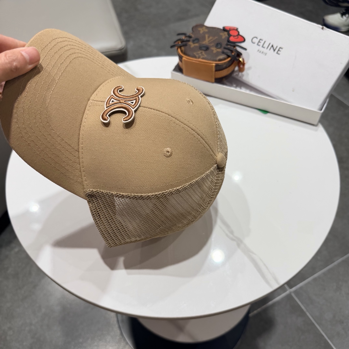 【CELINE赛琳】新款棒球帽🧢，出街必备超好搭配，赶紧入手！