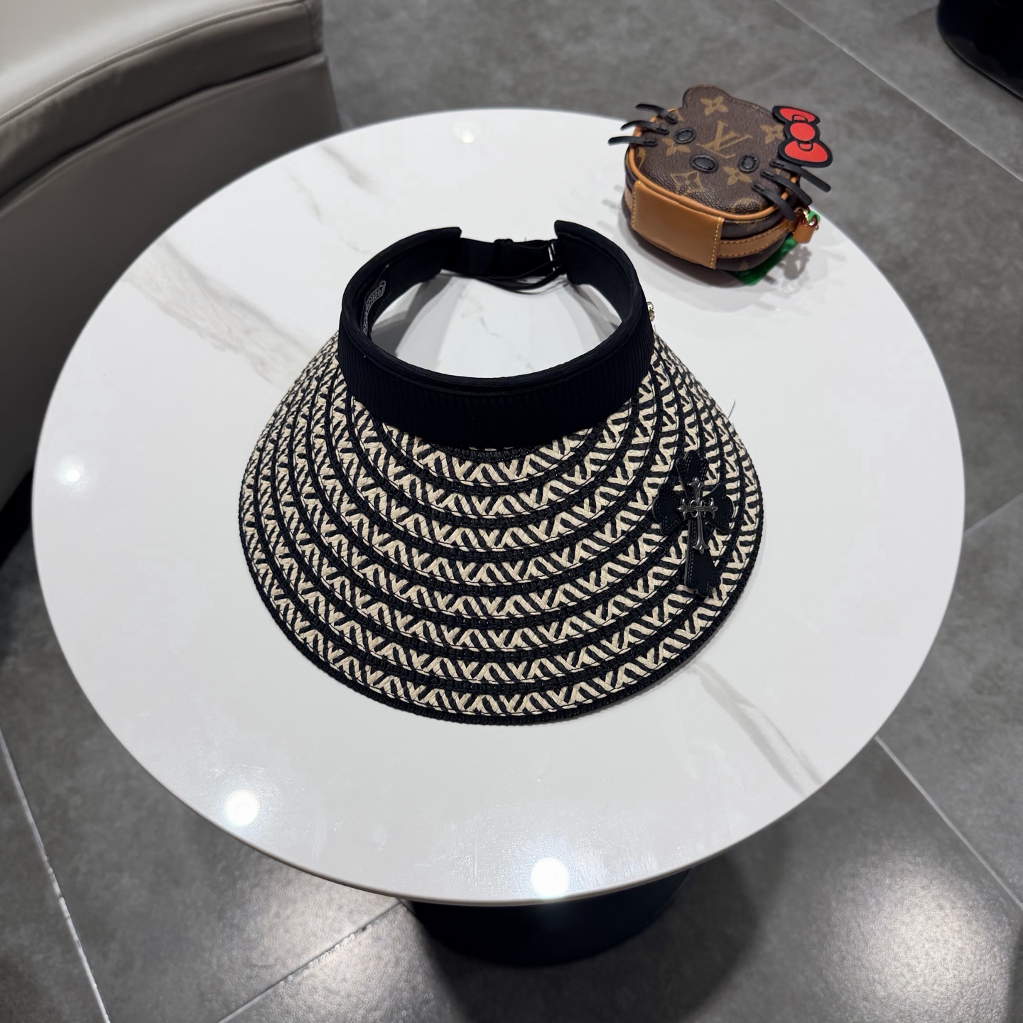克罗心新款空顶草帽，草制作，轻盈百搭，头围57cm